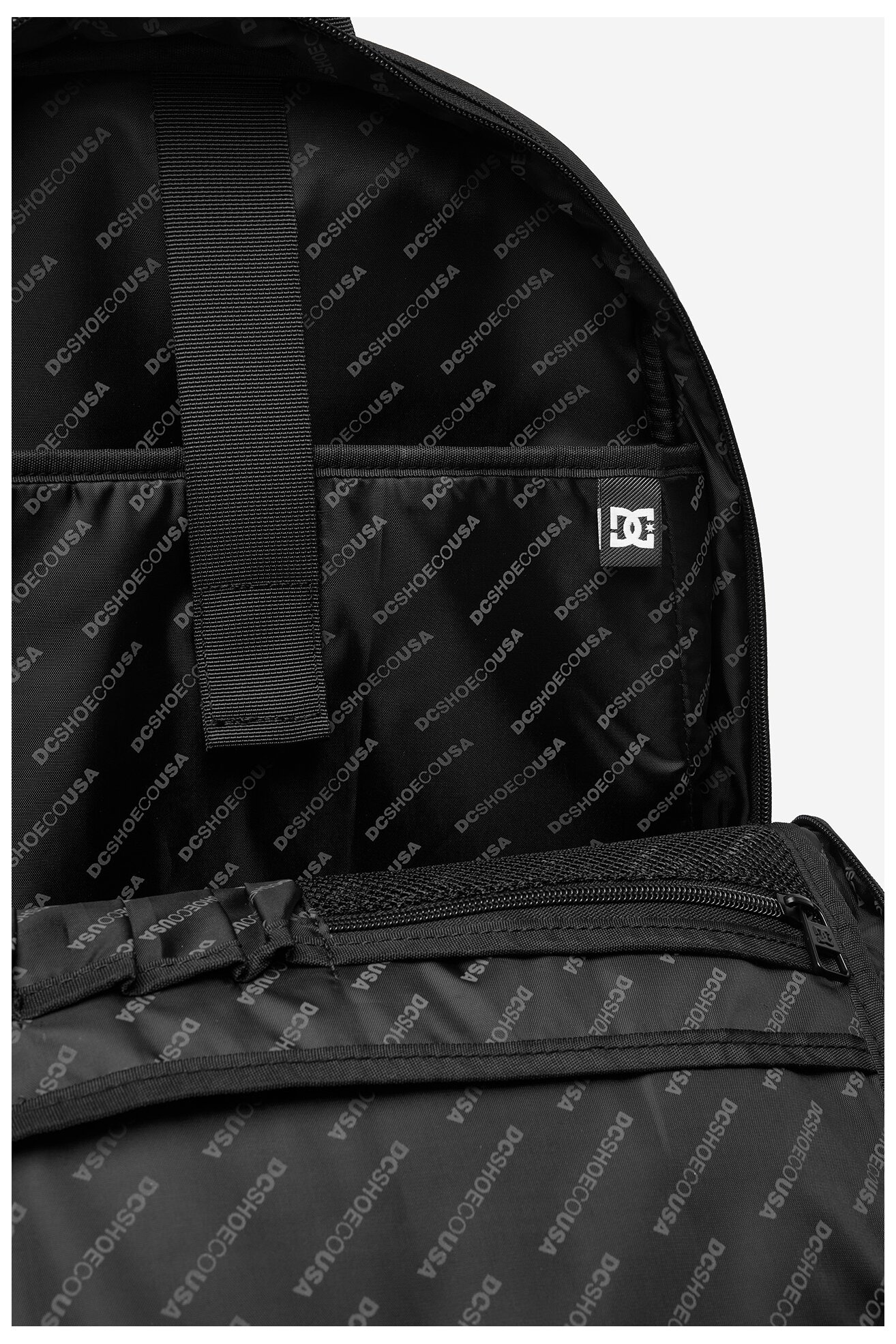 Hátizsák DC Shoes C-DCI-B-002-08 FEKETE