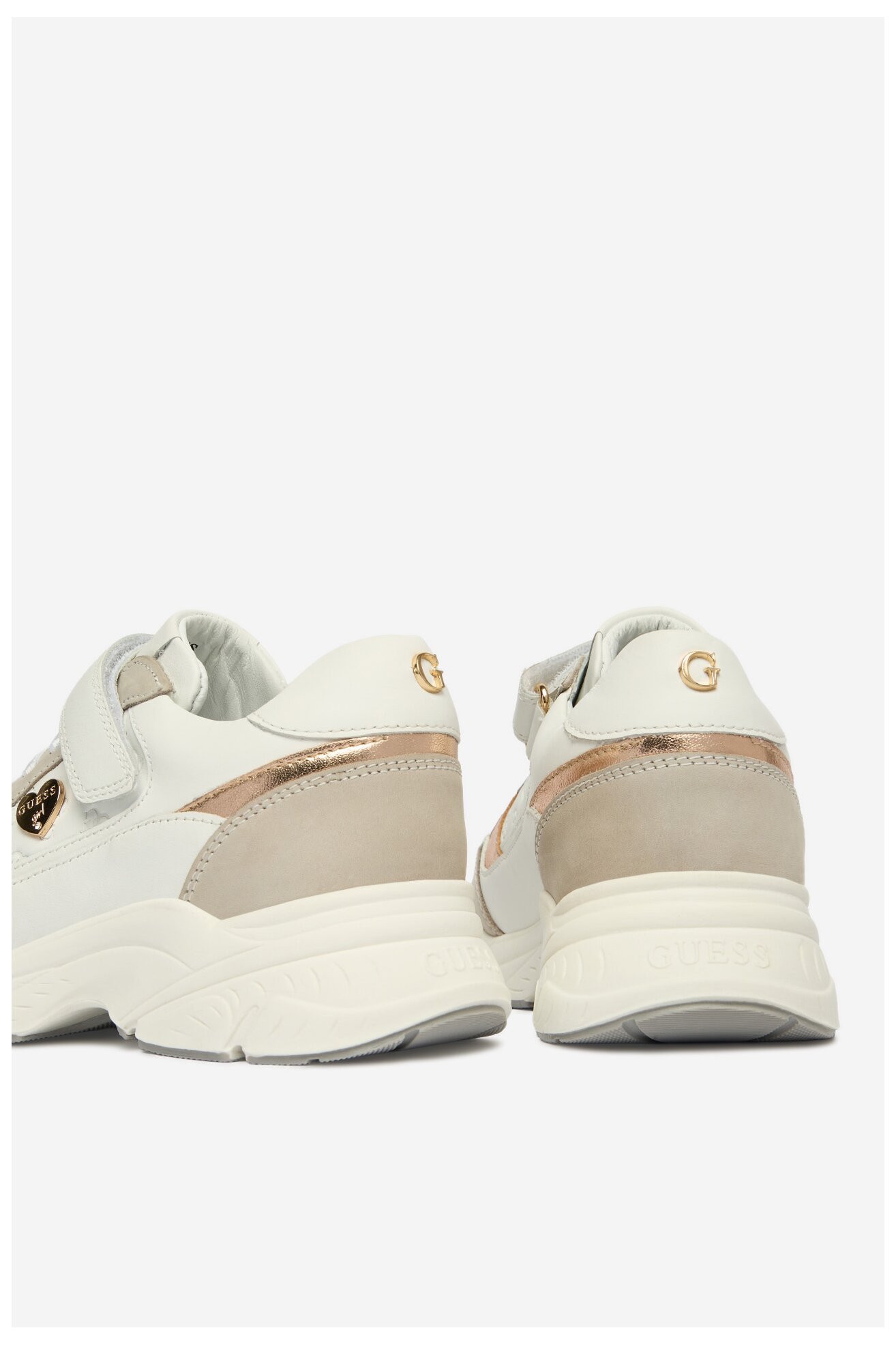 Сникърси GUESS CEO-CI12-TONIC-01 БЯЛ