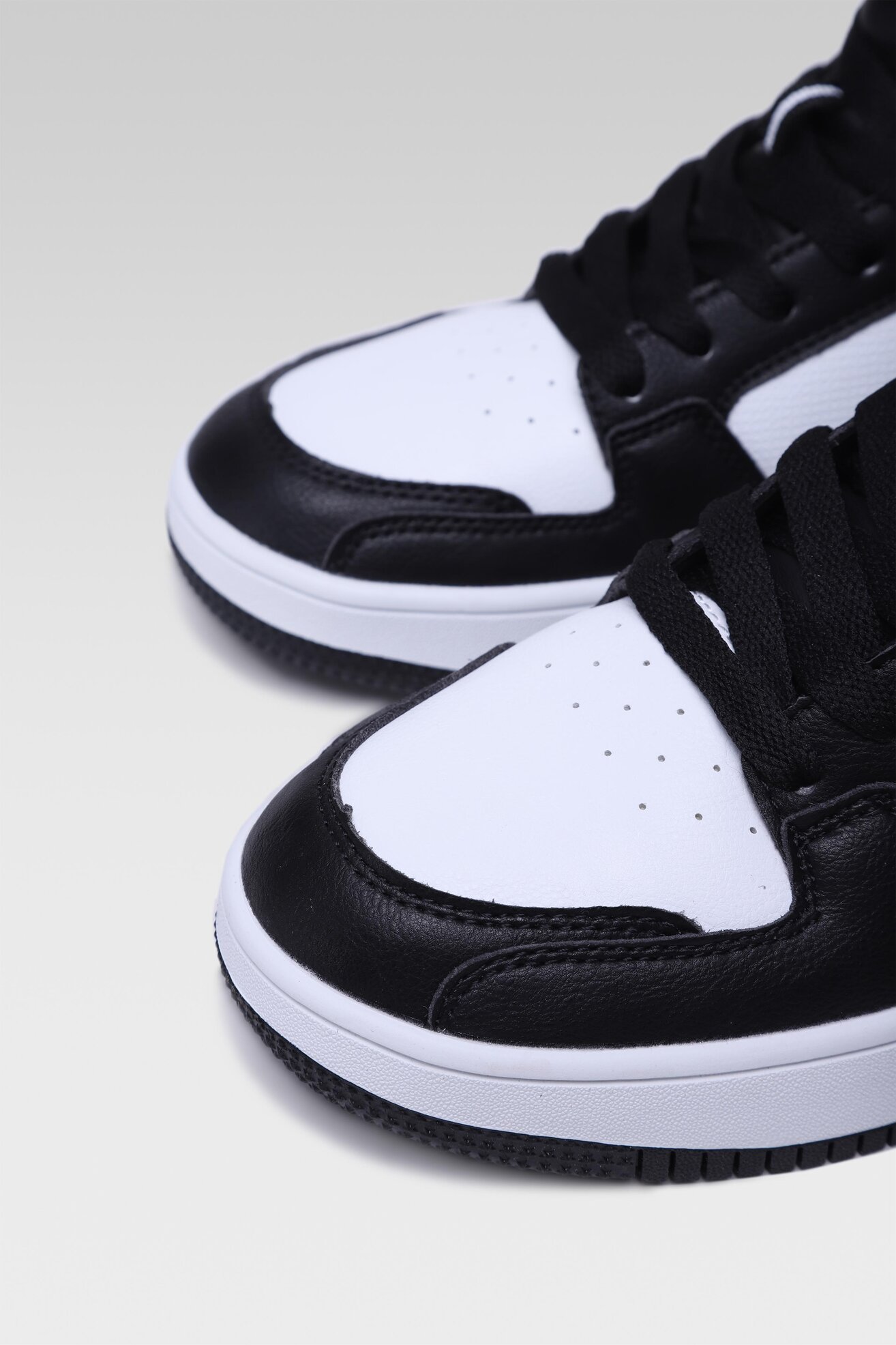 Obuwie sportowe Champion REBOUND 2.0 MID S21907-KK001 NEW MIX