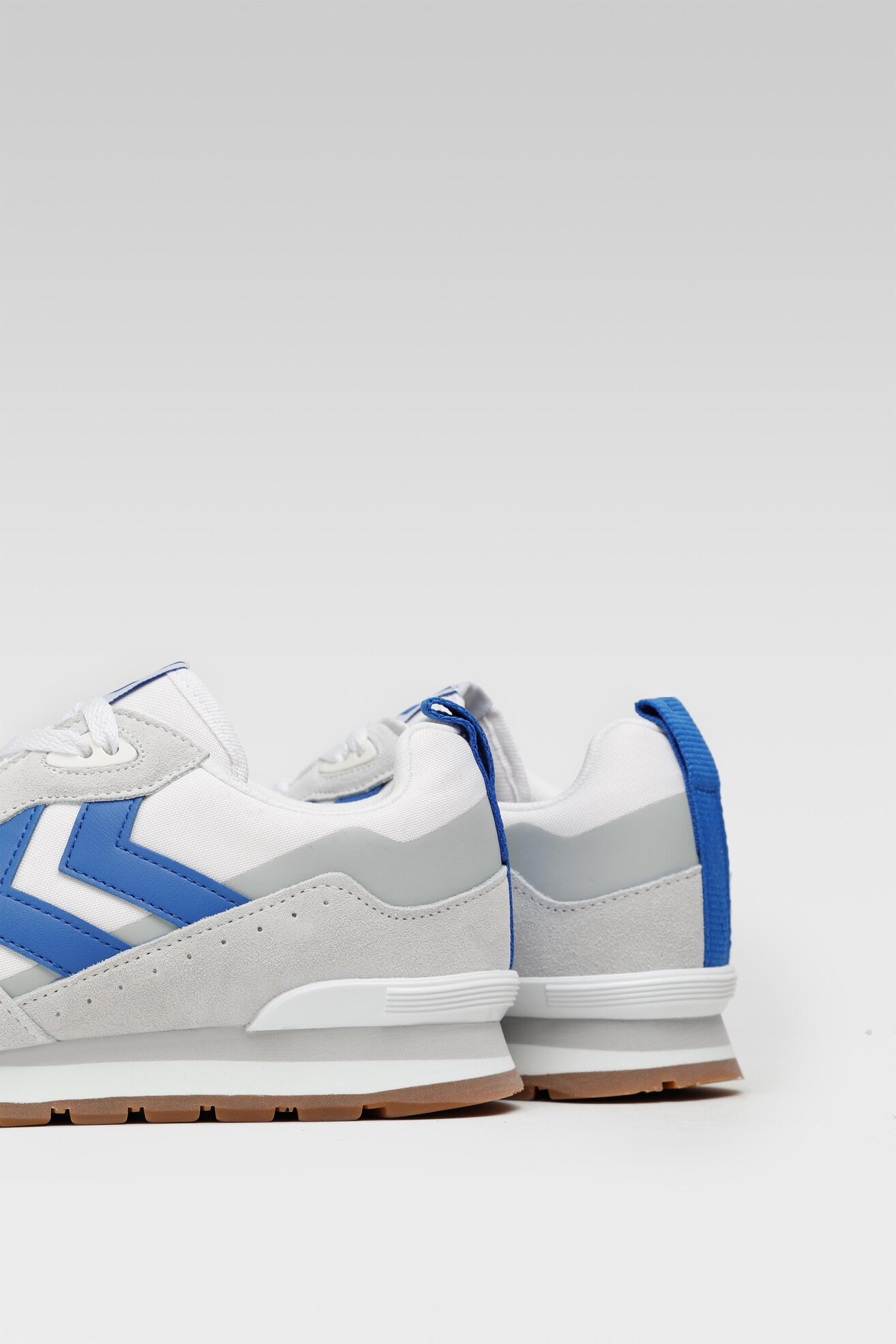 Obuwie sportowe Hummel THOR NYLON 214619-9109 Biały