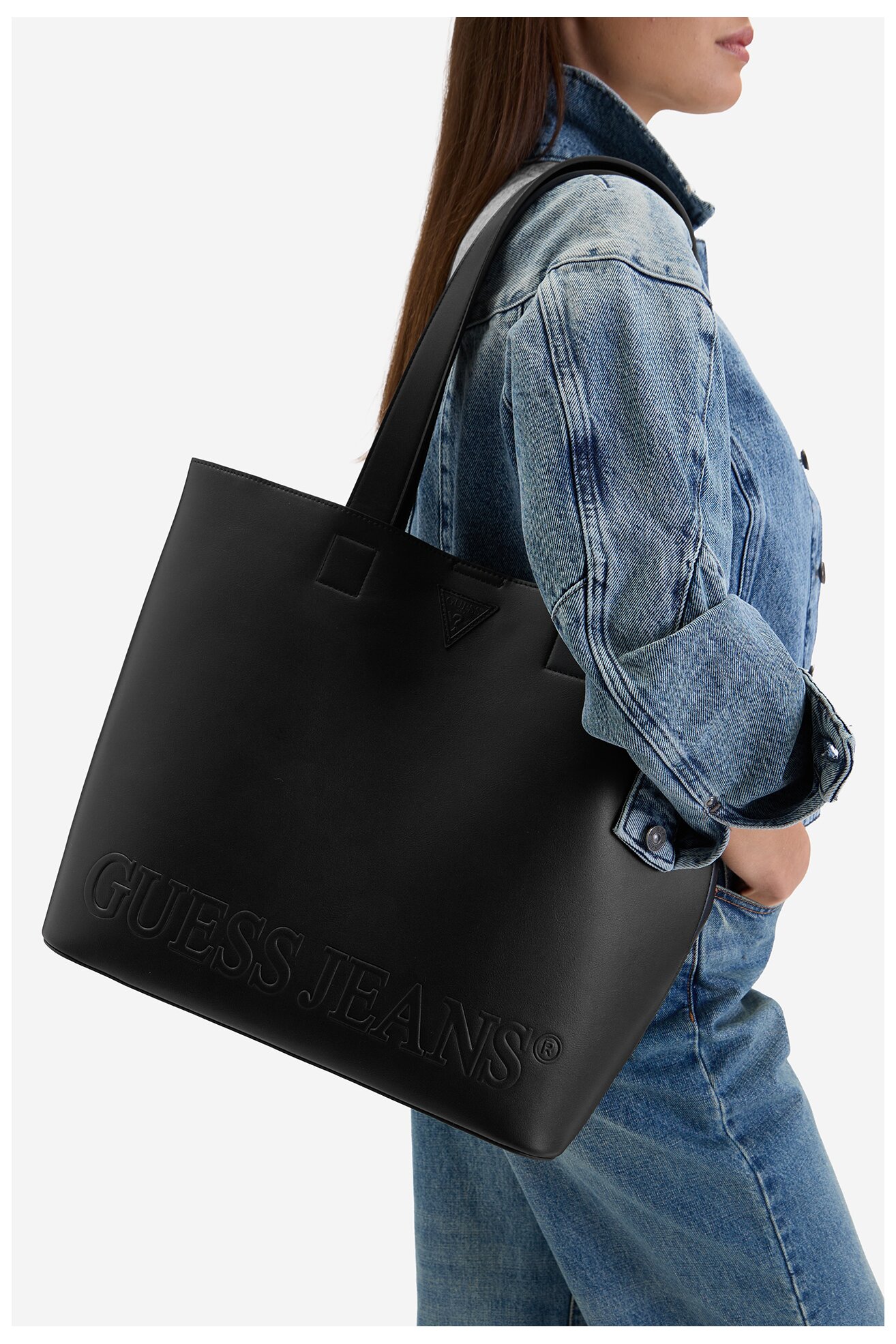 Дамска чанта GUESS JEANS CWBEO-GUESS-B-010-09 ЧЕРЕН