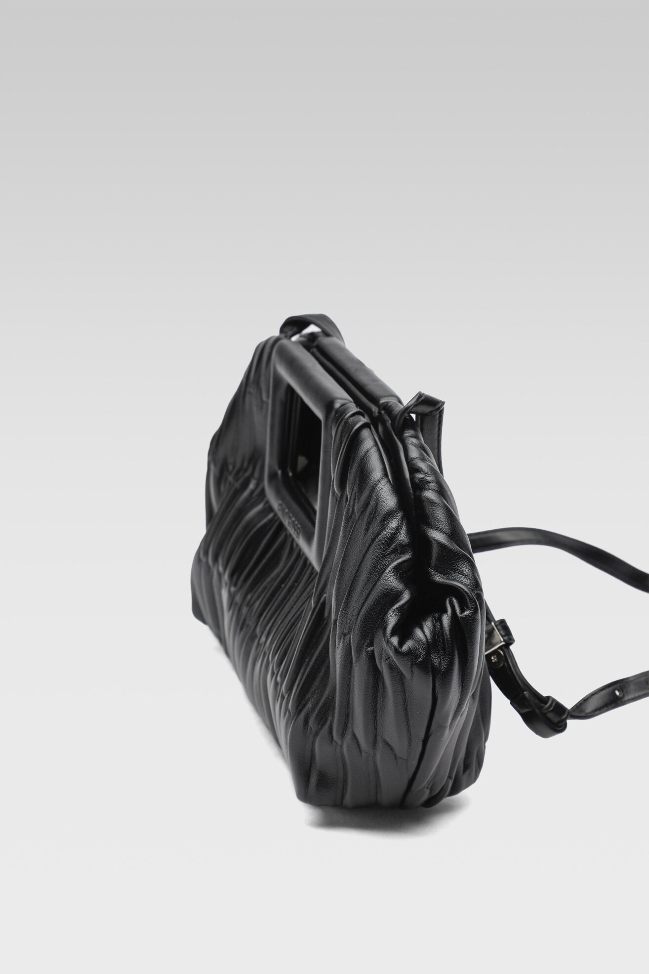 Torebka Gino Rossi RX6001 Czarny