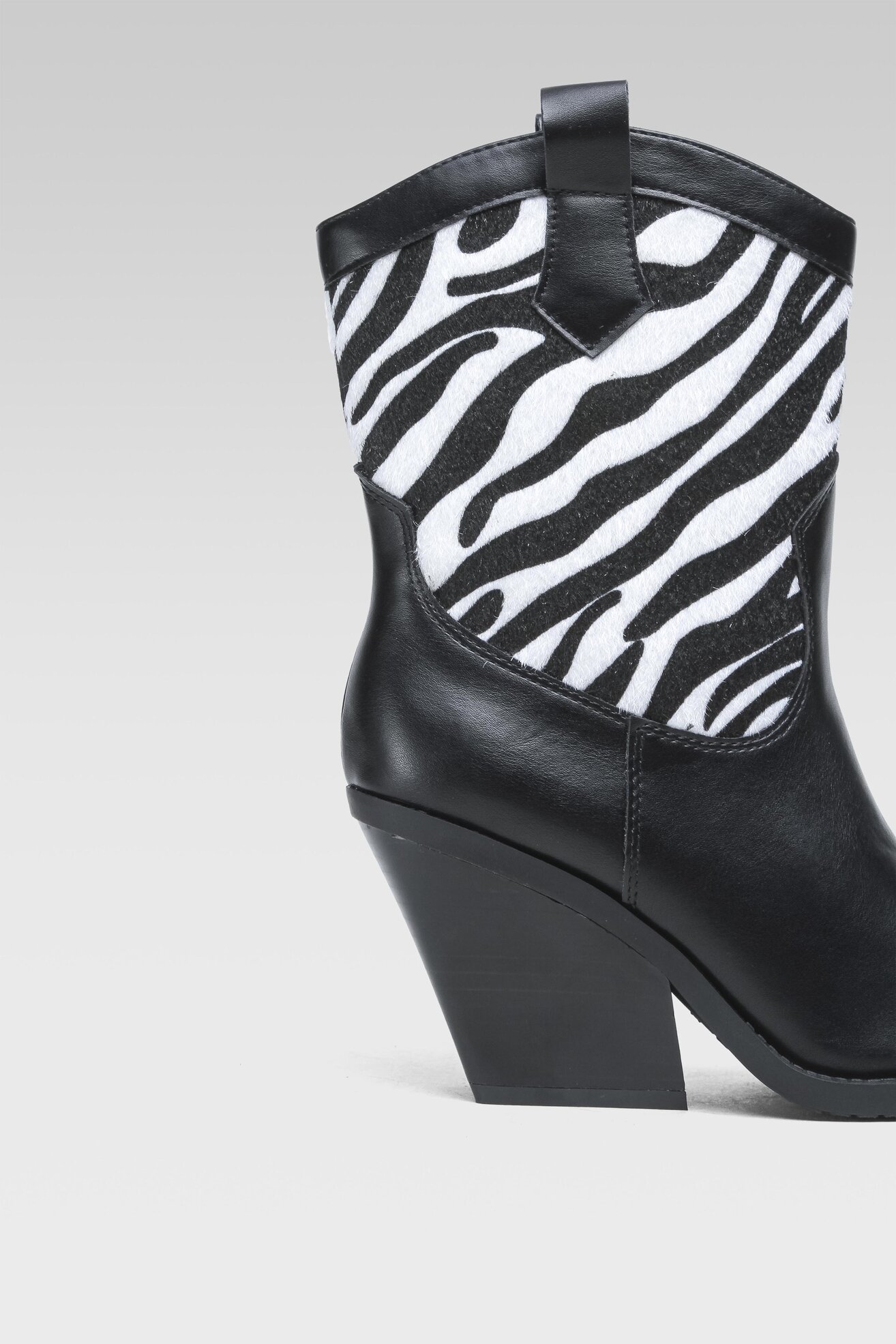 Bokacsizma Jenny Fairy LS5841-05 FEKETE