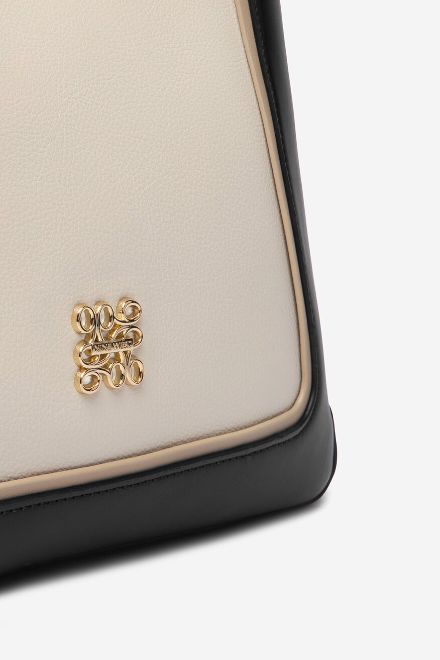 Kézitáska NINE WEST CSONTSZÍNŰ - 5906751555835