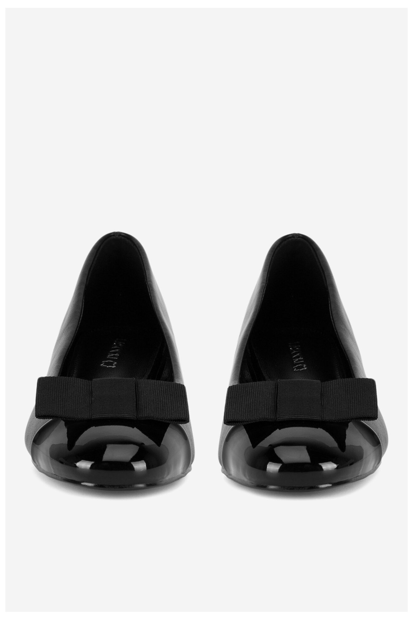 Körömcipő Lasocki WYL4104-2Z FEKETE