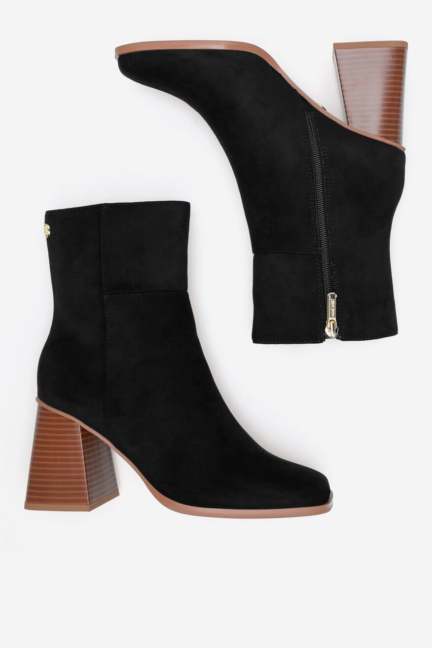 NINE WEST - Botki na słupku - 5905588943211
