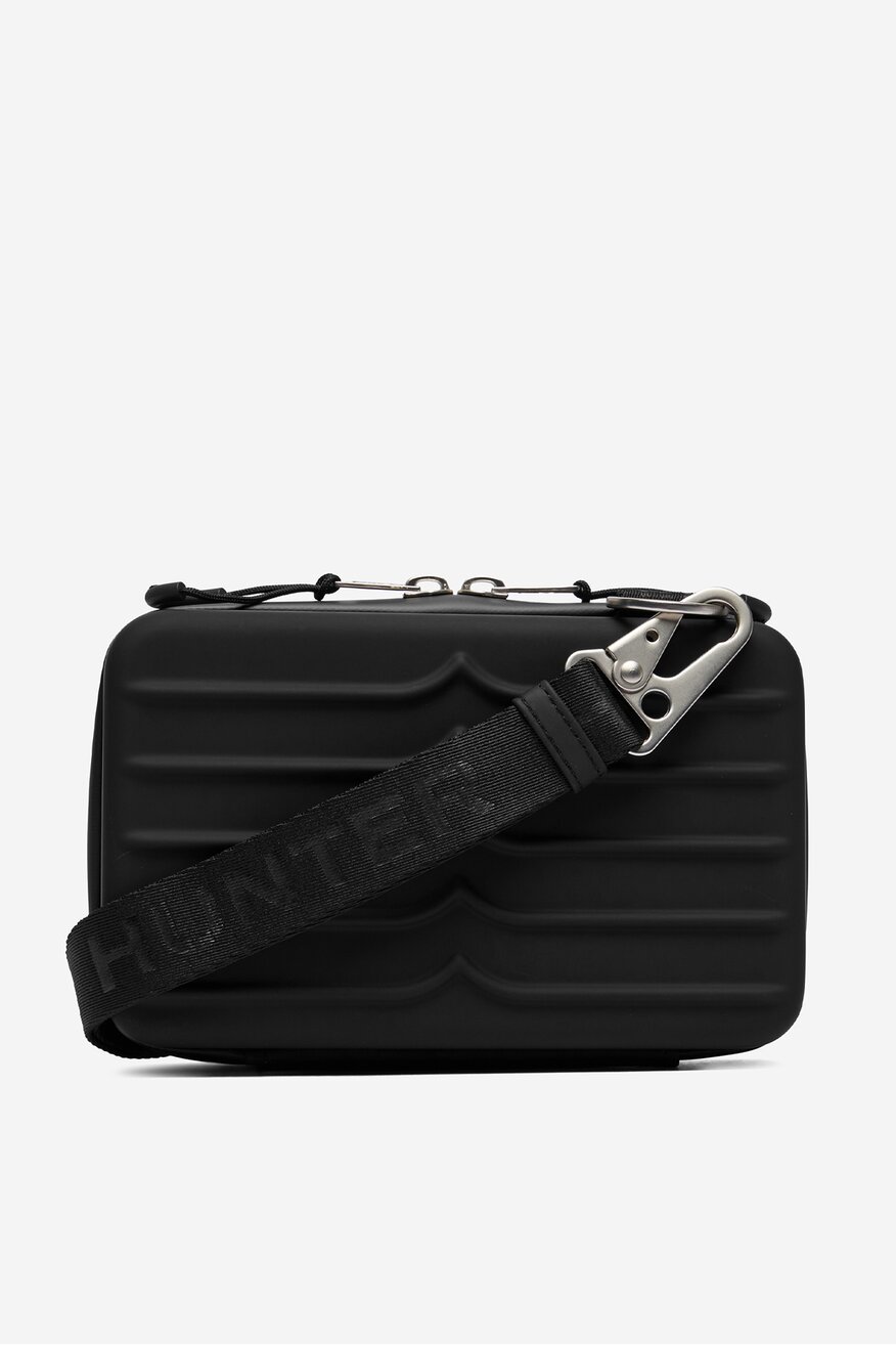 
                Дамска чанта HUNTER ЧЕРЕН - 5906751425428