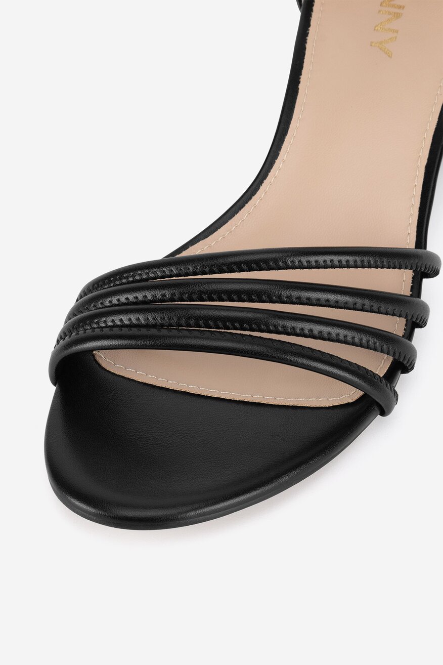 
                Sandale Jenny NEGRU - 5904862315225