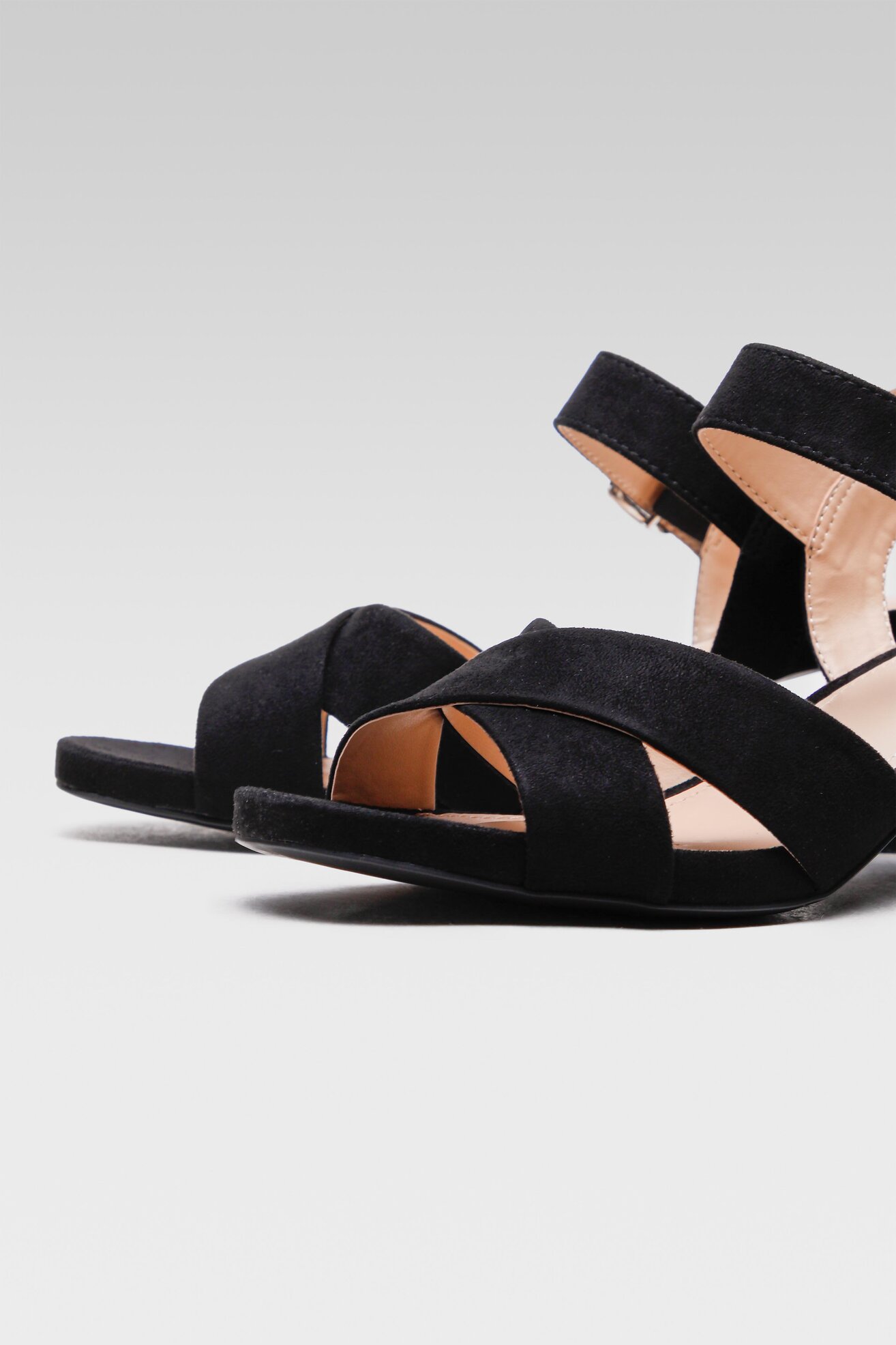 Sandały Clara Barson WYL2953-1 Czarny