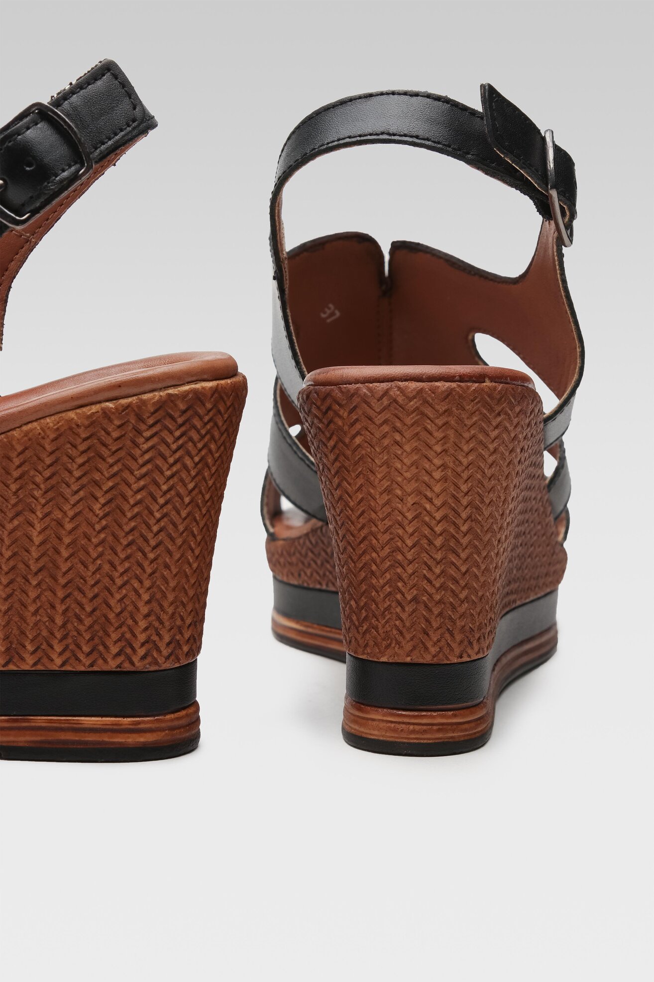 Sandały Lasocki CORTE WI23-CORTE-07 Czarny