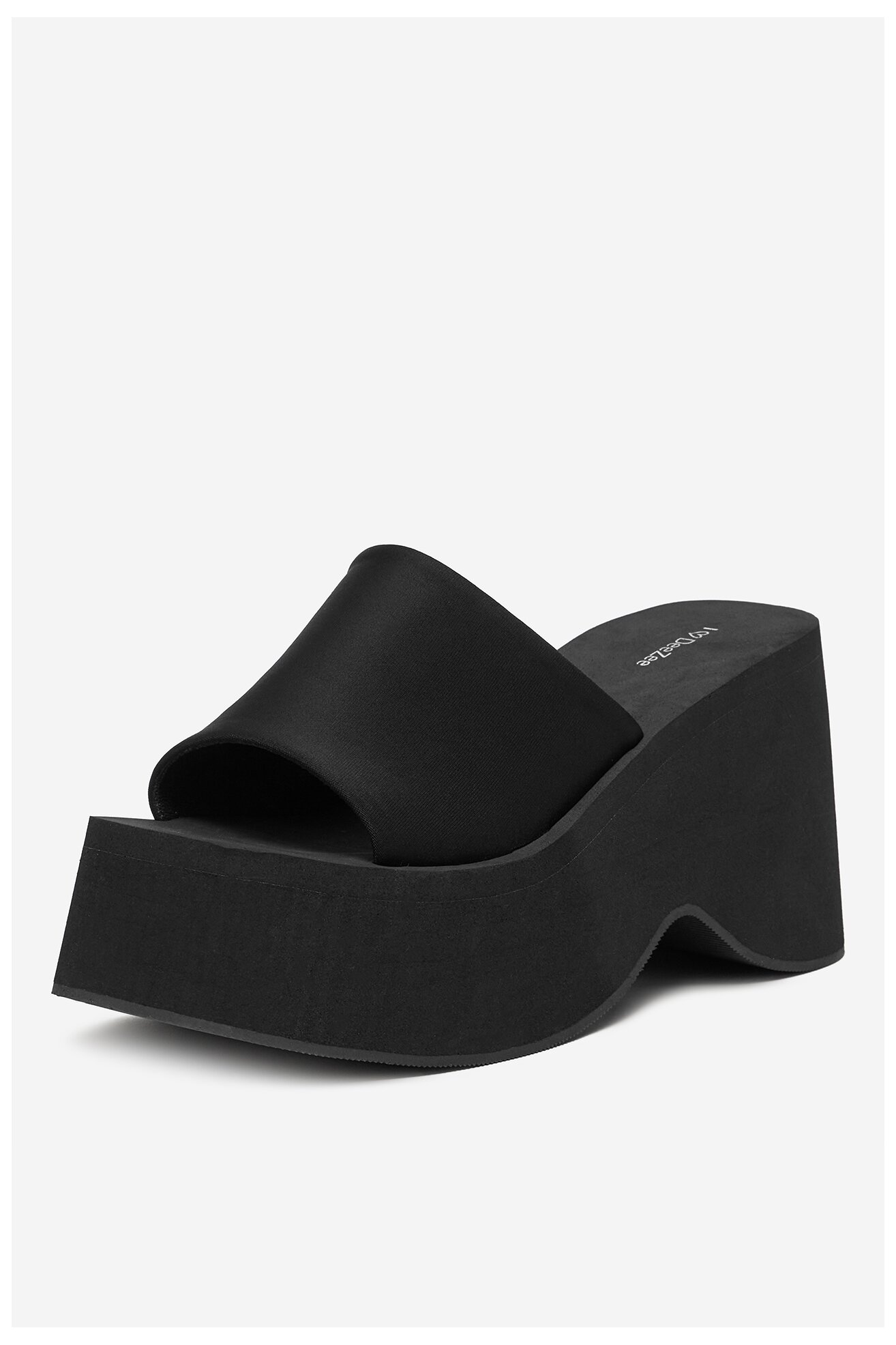 Шльопанець DeeZee E2485-1 ЧОРНИЙ