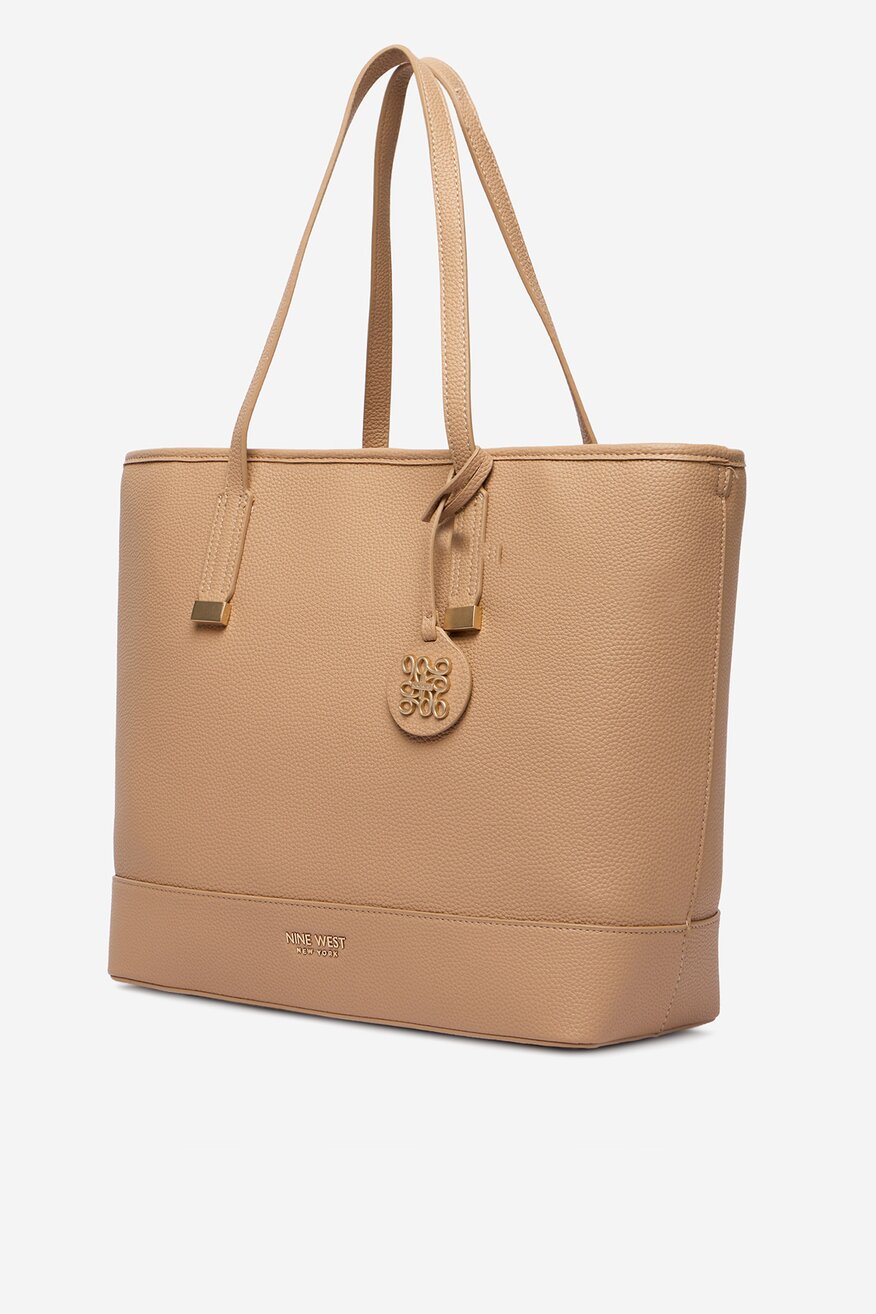 
                Дамска чанта NINE WEST БЕЖОВ - 5906751543931