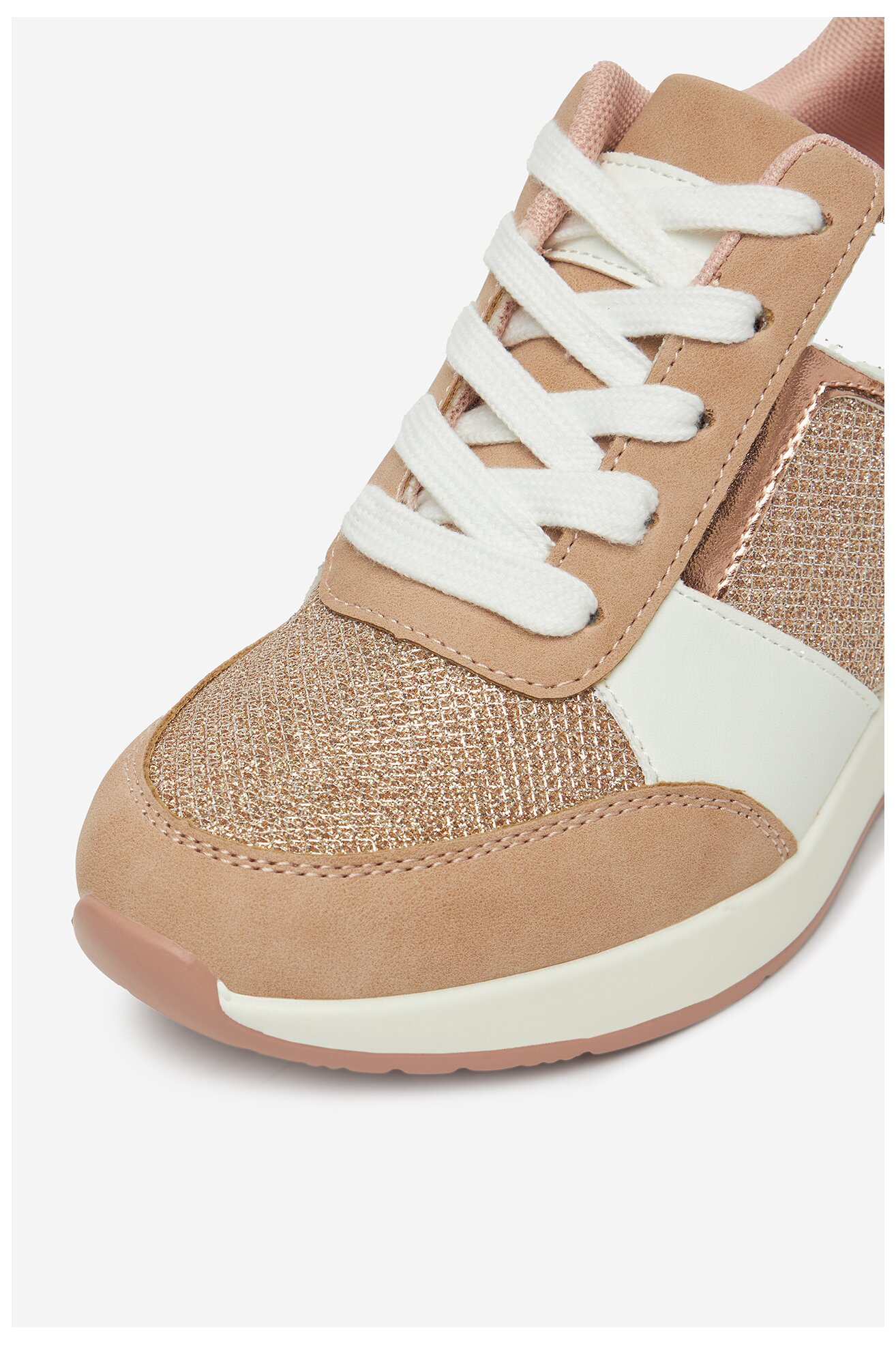 Сникърси DeeZee AM1109 БЕЖОВ