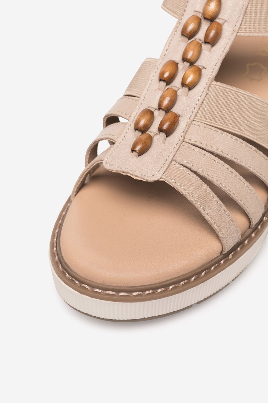 
                Lasocki - Sandały skórzane na koturnie - 5905588594505