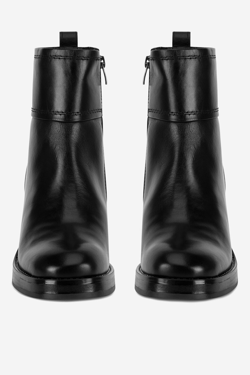 
                Kratke čizme Lasocki CRNA - 5903419555510