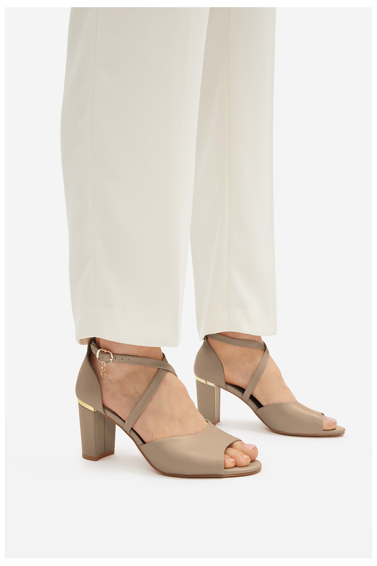 Сандали Lasocki WYL3267-7Z БЕЖОВ