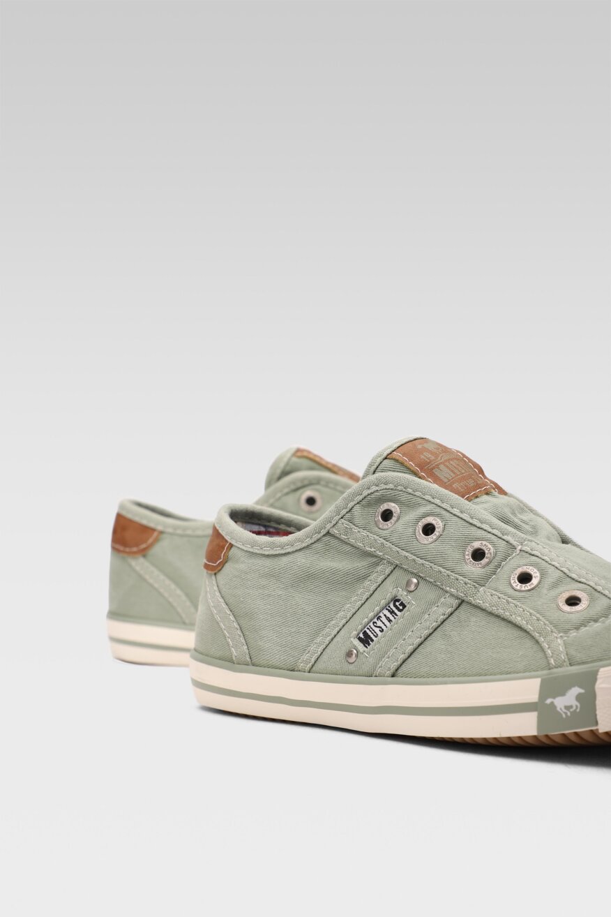 
                Mustang - Trampki zielone - 5903698273747