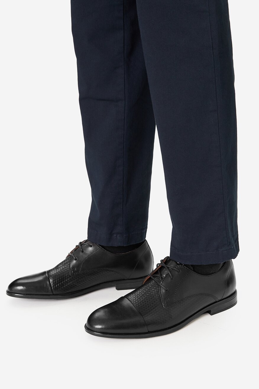 
                Félcipő Lasocki FEKETE - 5906751567050