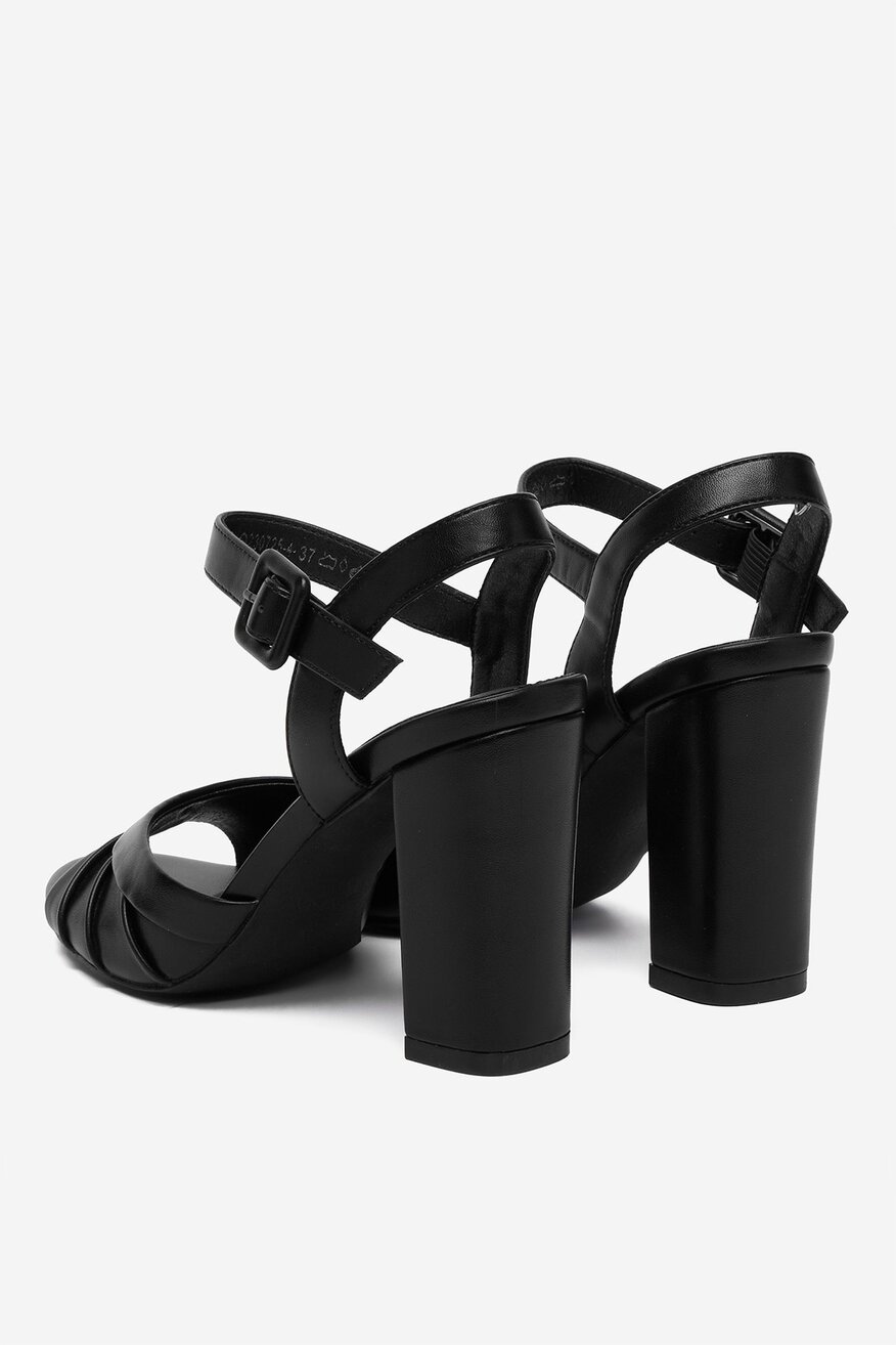 
                Jenny - Sandały - 5906751843352