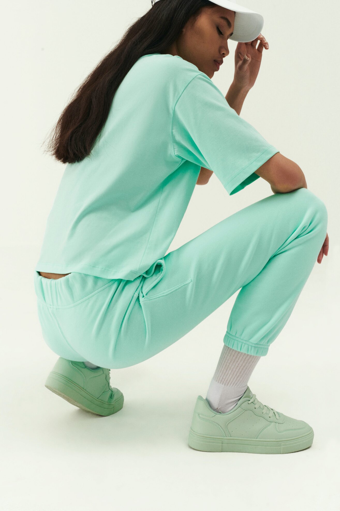 Spodnie joggersy Sprandi SS21-SPD005 Turkusowy