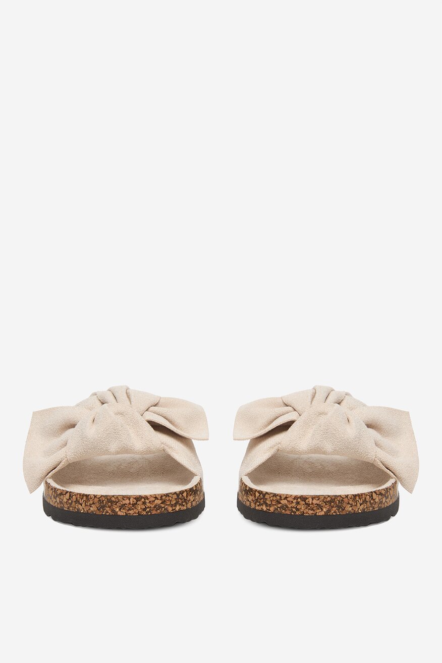 
                Шльопанець Jenny БЕЖЕВИЙ - 5906751996508