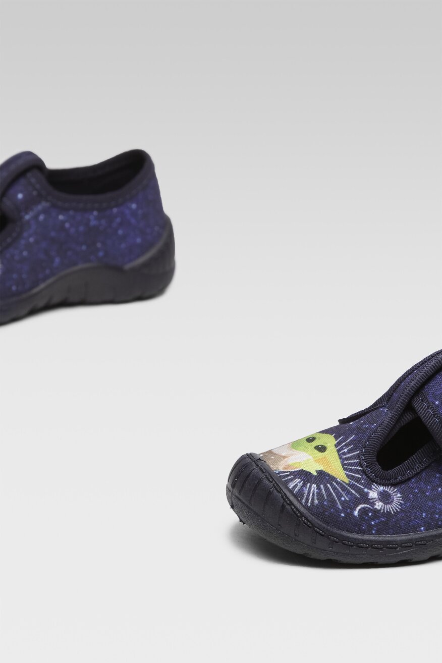 MANDALORIAN - Kapcie na rzepy - 5904862546452