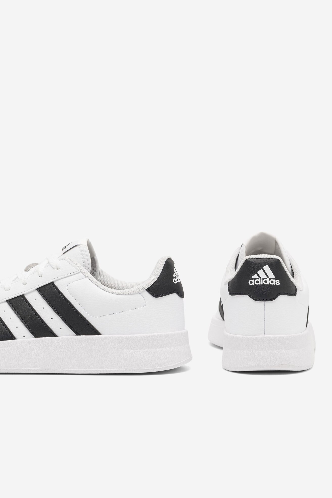 Кросівки спортивні adidas BREAKNET 2.0 HP9426 БІЛИЙ