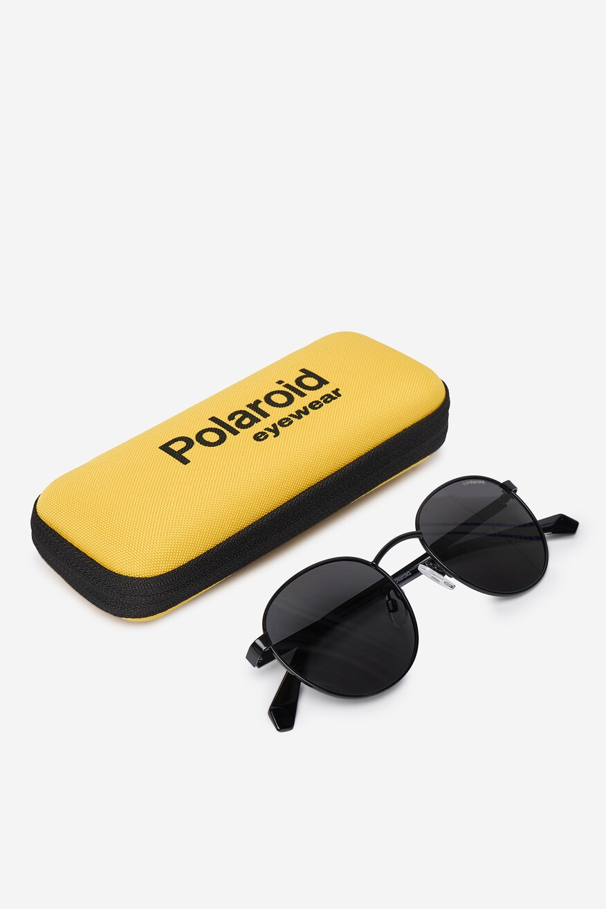 
                Мъжки слънчеви очила Polaroid ЧЕРЕН - 5906751909133