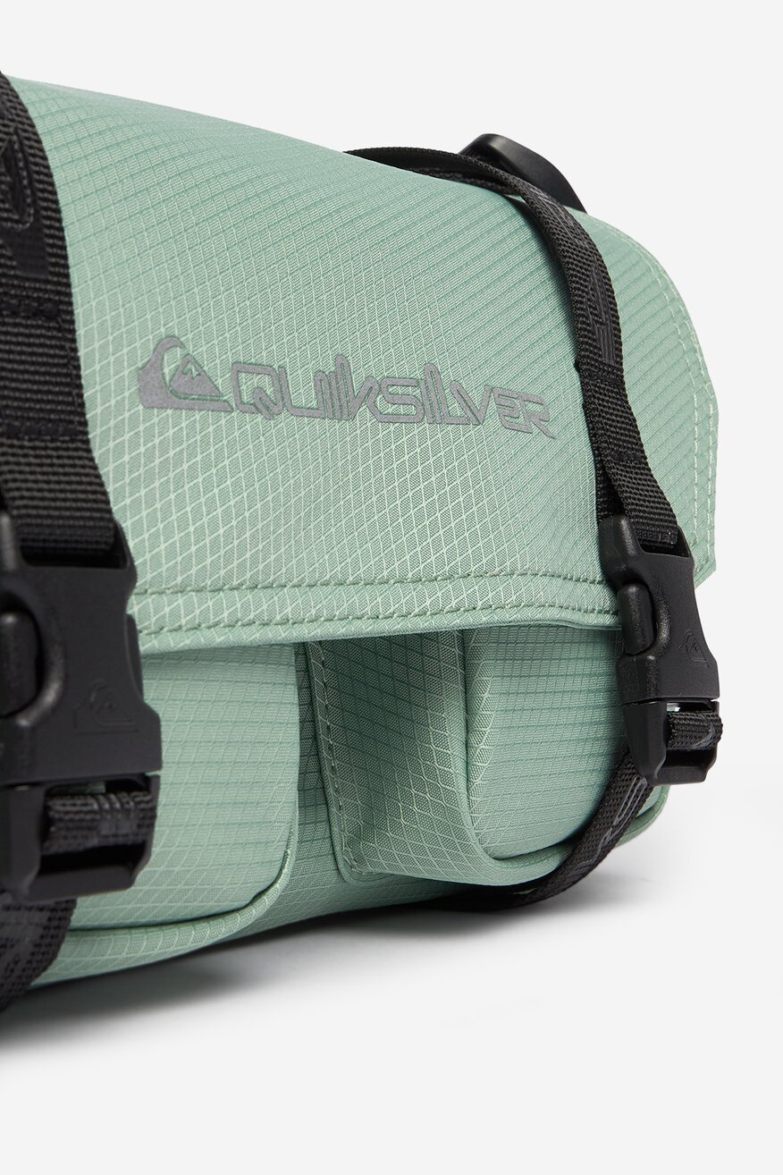 
                Дамска чанта QUIKSILVER ЗЕЛЕН - 5906751718148