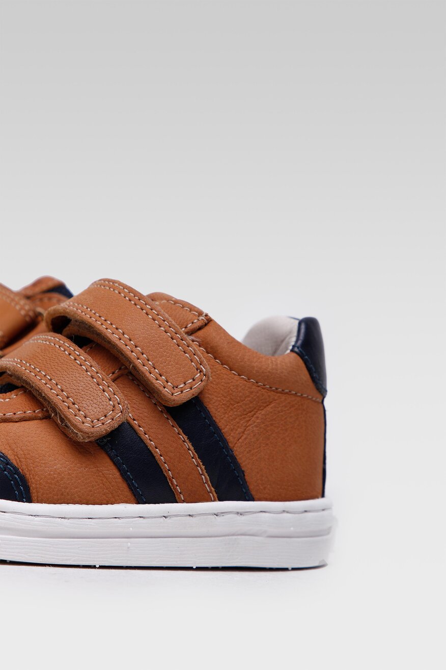 
                Lasocki Kids - Sneakersy skórzane - 5904248237622