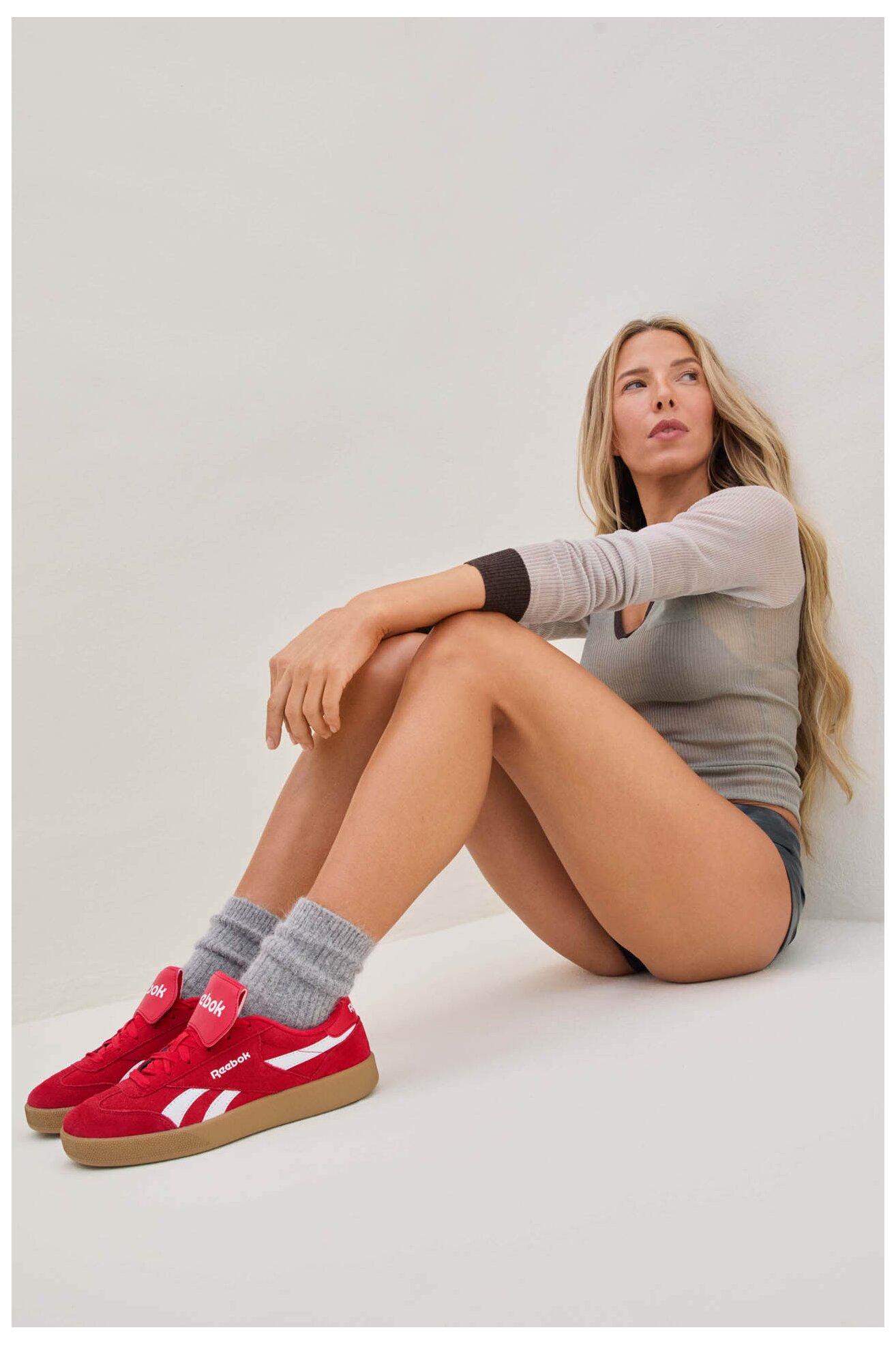 Sportovní obuv Reebok SMASH EDGE KILTY 100235253 ČERVENÁ