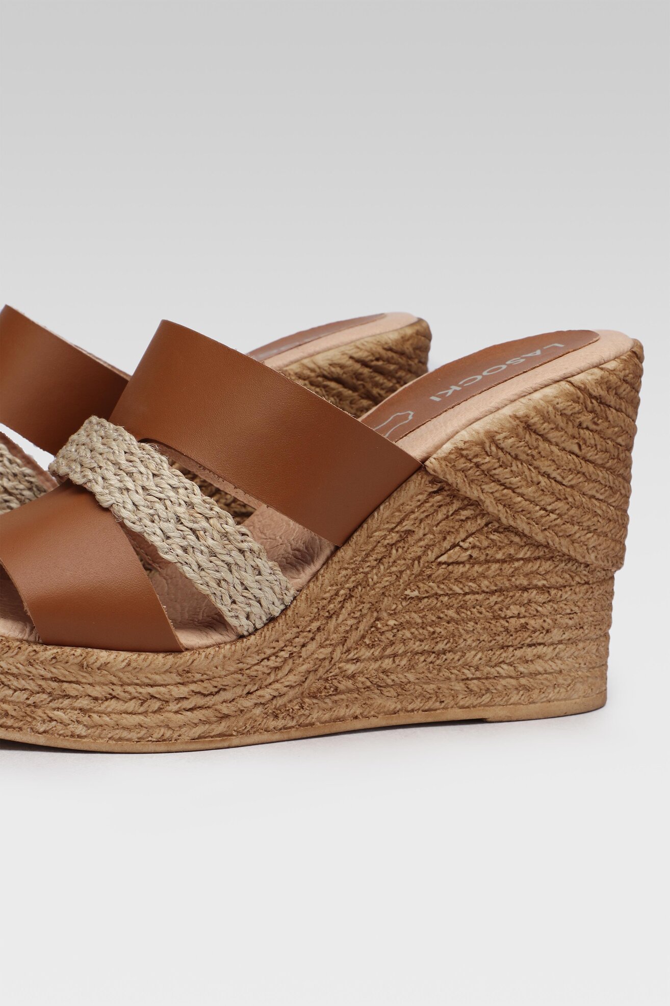 Klapki Lasocki S104 Camel