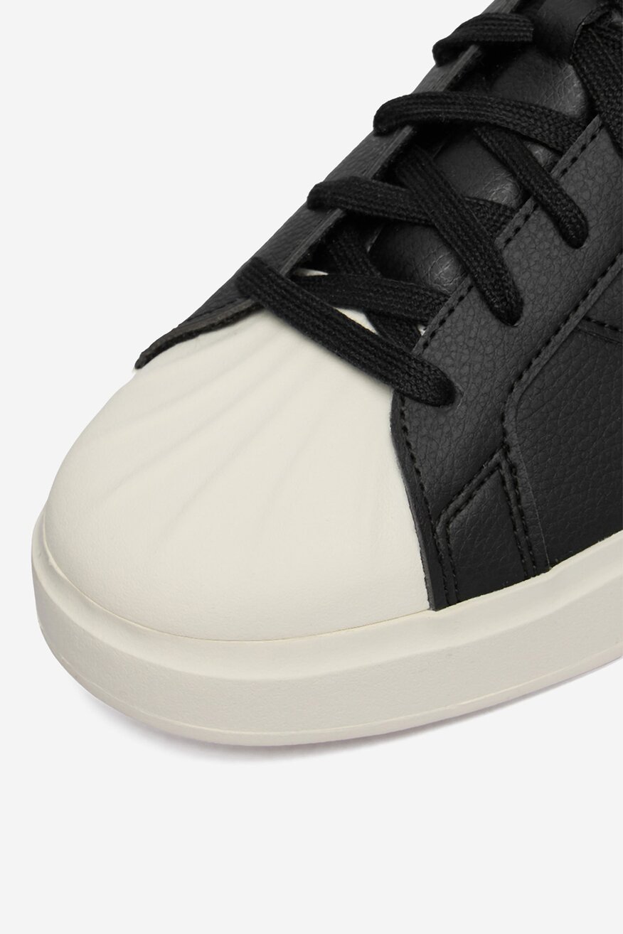 
                Sportcipő adidas FEKETE - 5906751529829