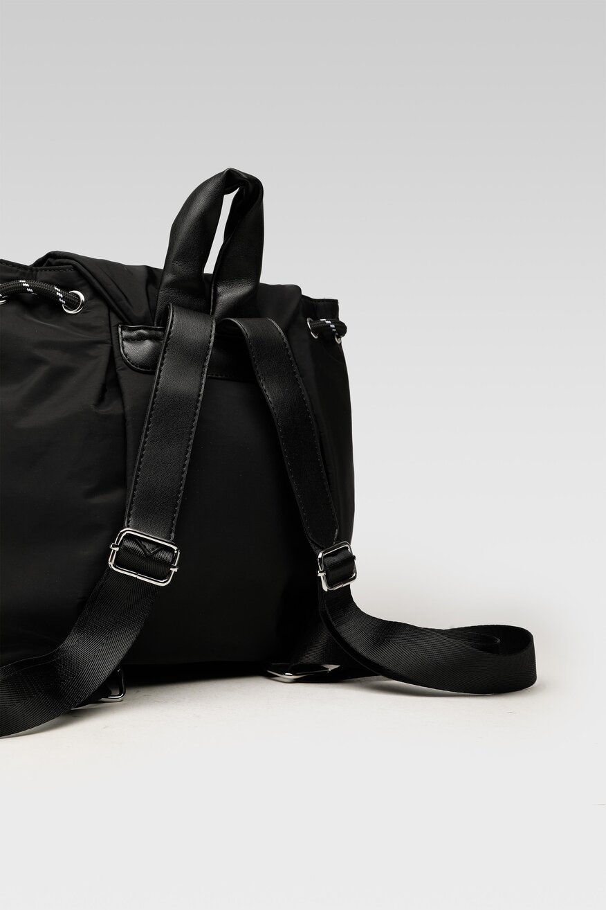 
                DeeZee - Plecak czarny - 5903698944685