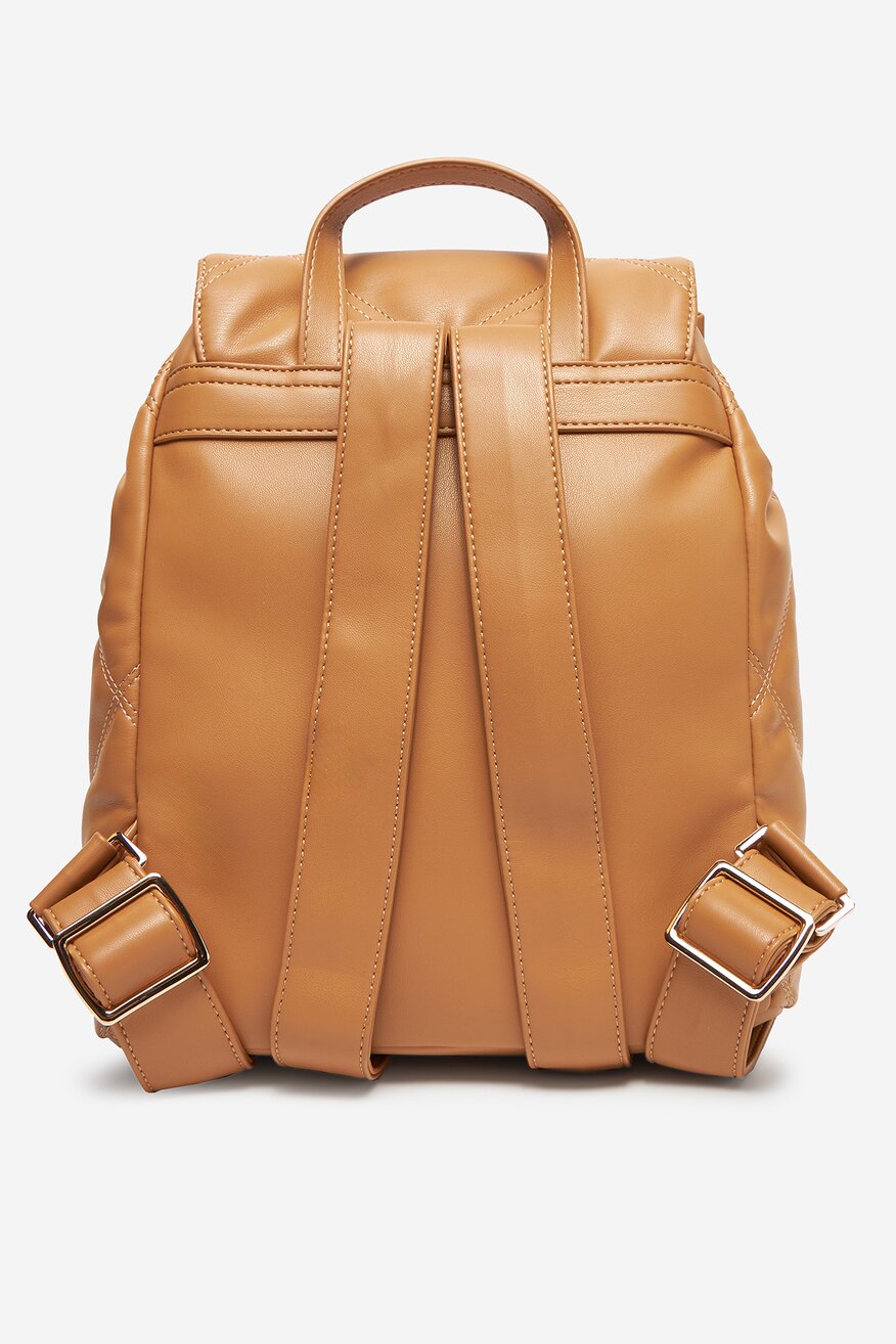 
                Beverly Hills Polo Club - Średni plecak miejski - 5906751287828