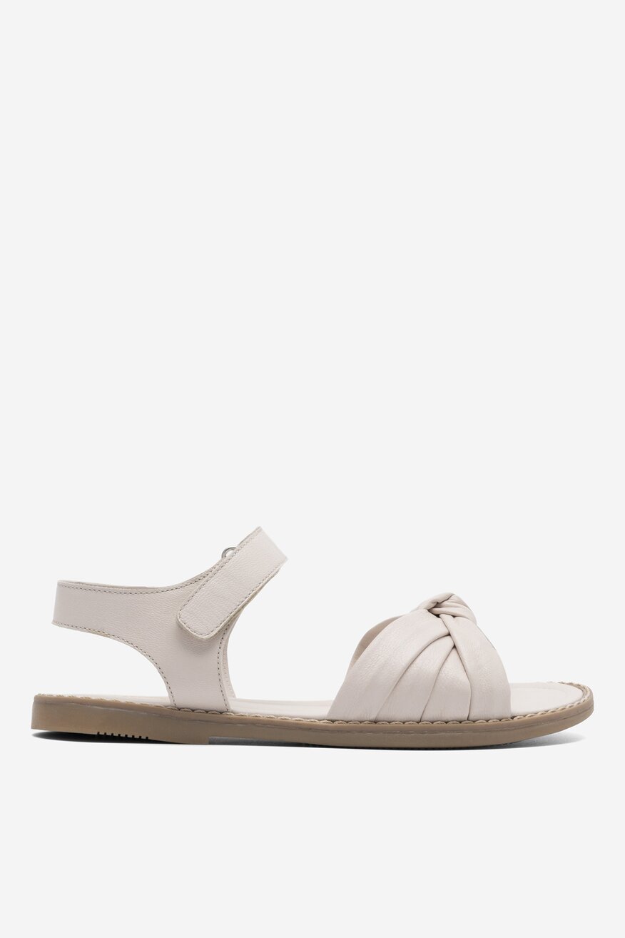 
                Сандали Lasocki Young БЕЖОВ - 5904862697345