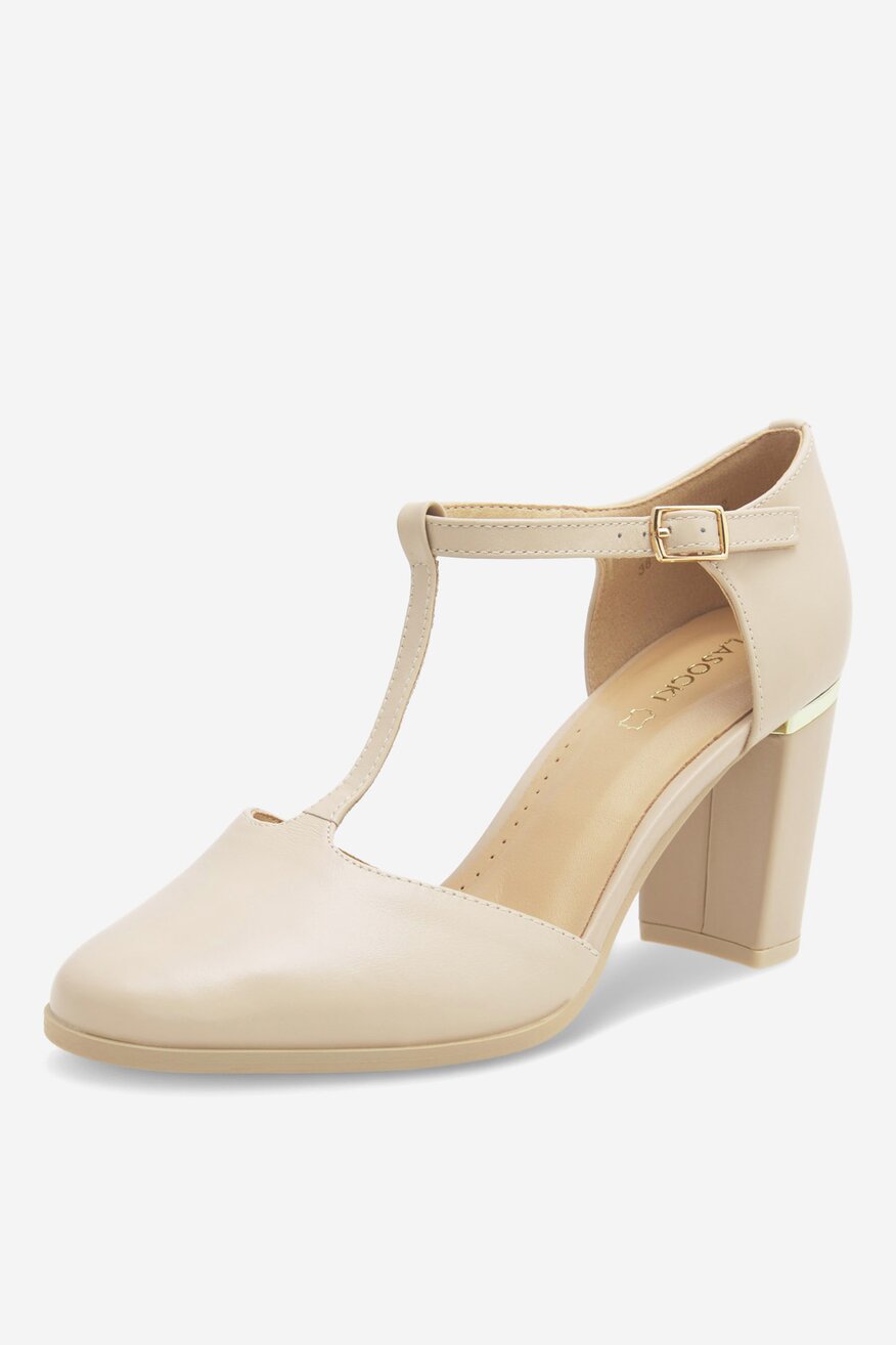 
                Körömcipő Lasocki BÉZS - 5905588354574