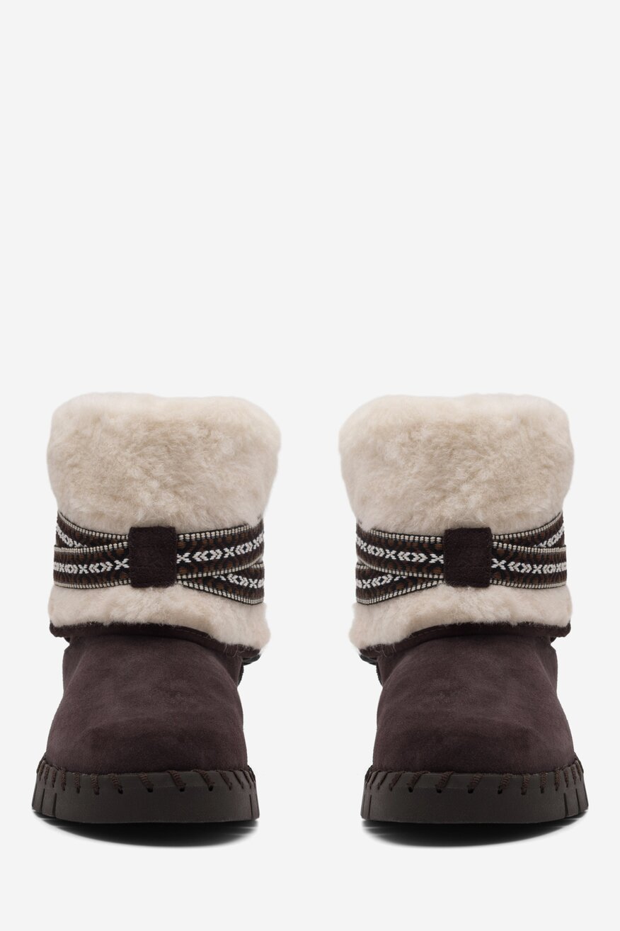 
                MUK LUKS - Skórzane botki - 2230034234678