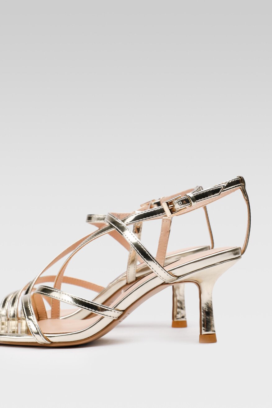 
                Gino Rossi - Skórzane sandały metaliczne - 5904248558499