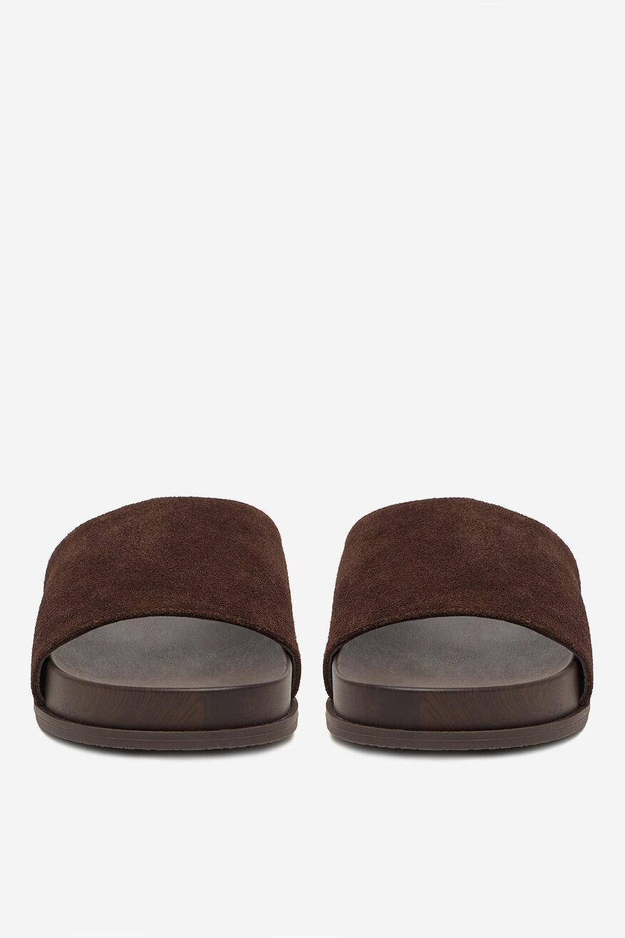 
                Шльопанець Gino Rossi ТЕМНО-КОРИЧНЕВИЙ - 5907964035442