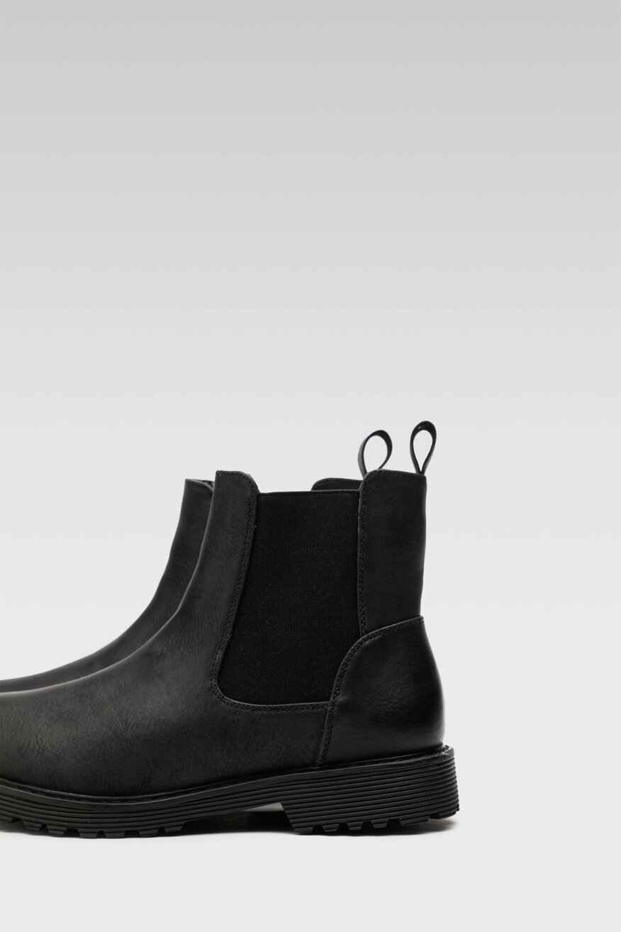 
                Clara Barson - Botki sztyblety - 5904862188447