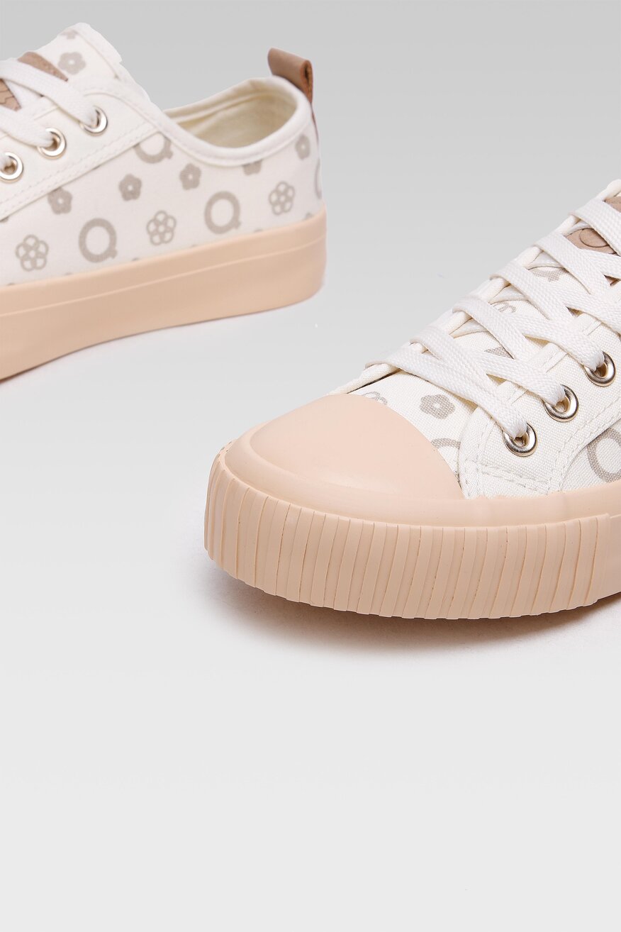 
                Quazi - Trampki - 5904248579340