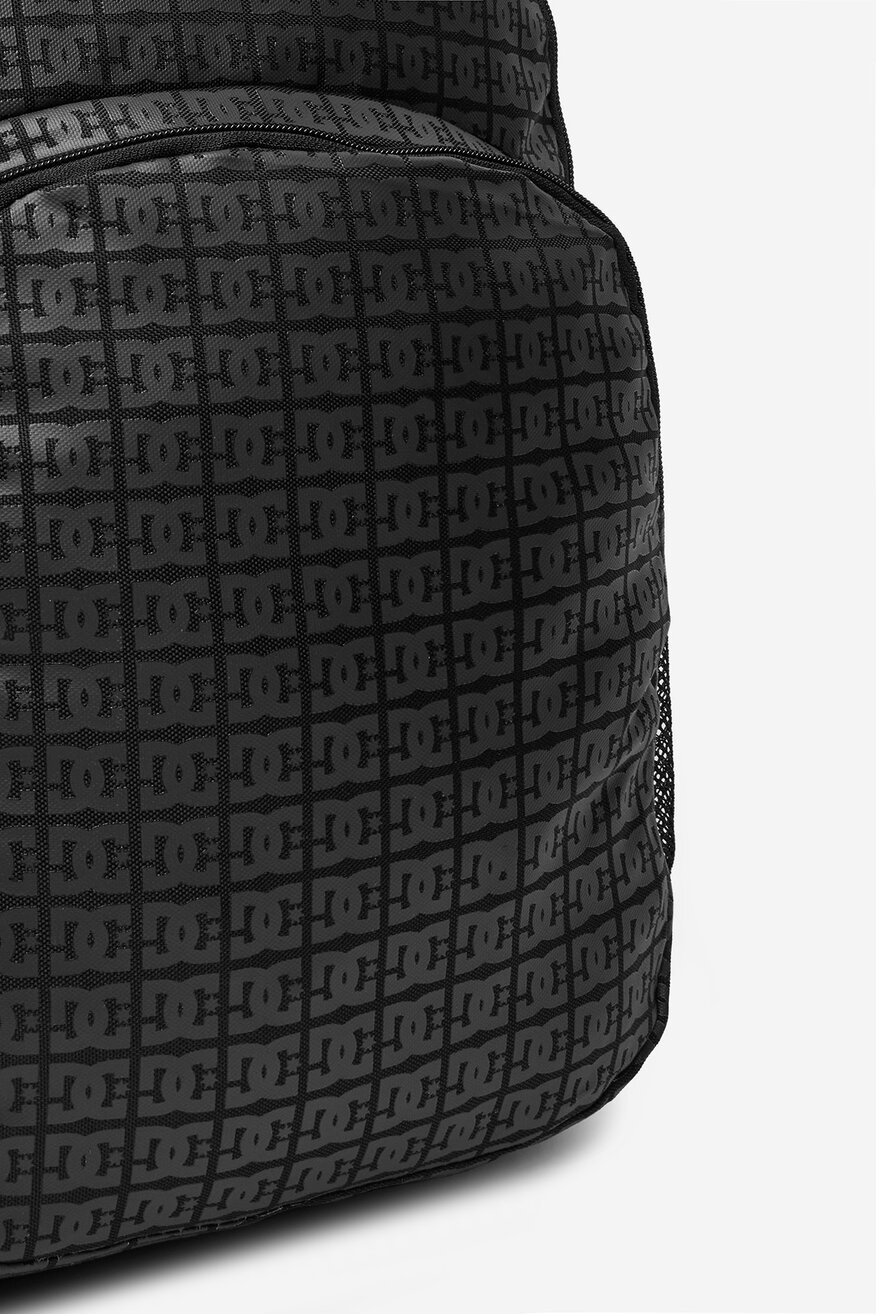 
                Раница DC Shoes ЧЕРЕН - 5906751335581