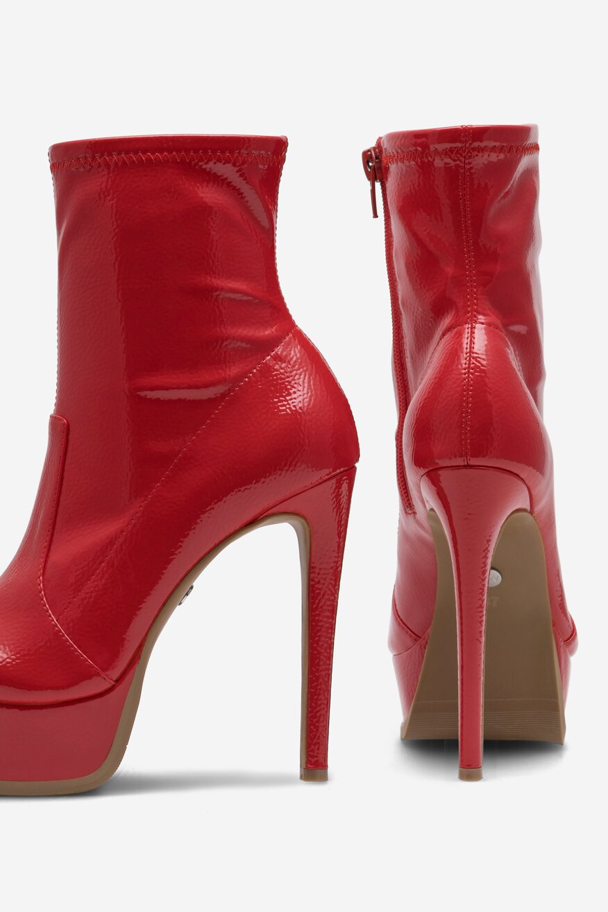 
                Bokacsizma NINE WEST PIROS - 5905588153313