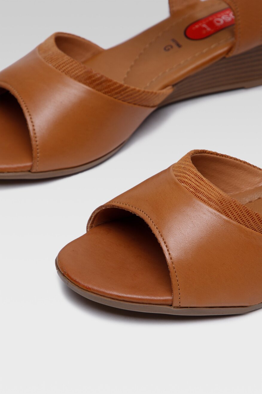 
                Sandale Go Soft KAMEL - 5903698715506