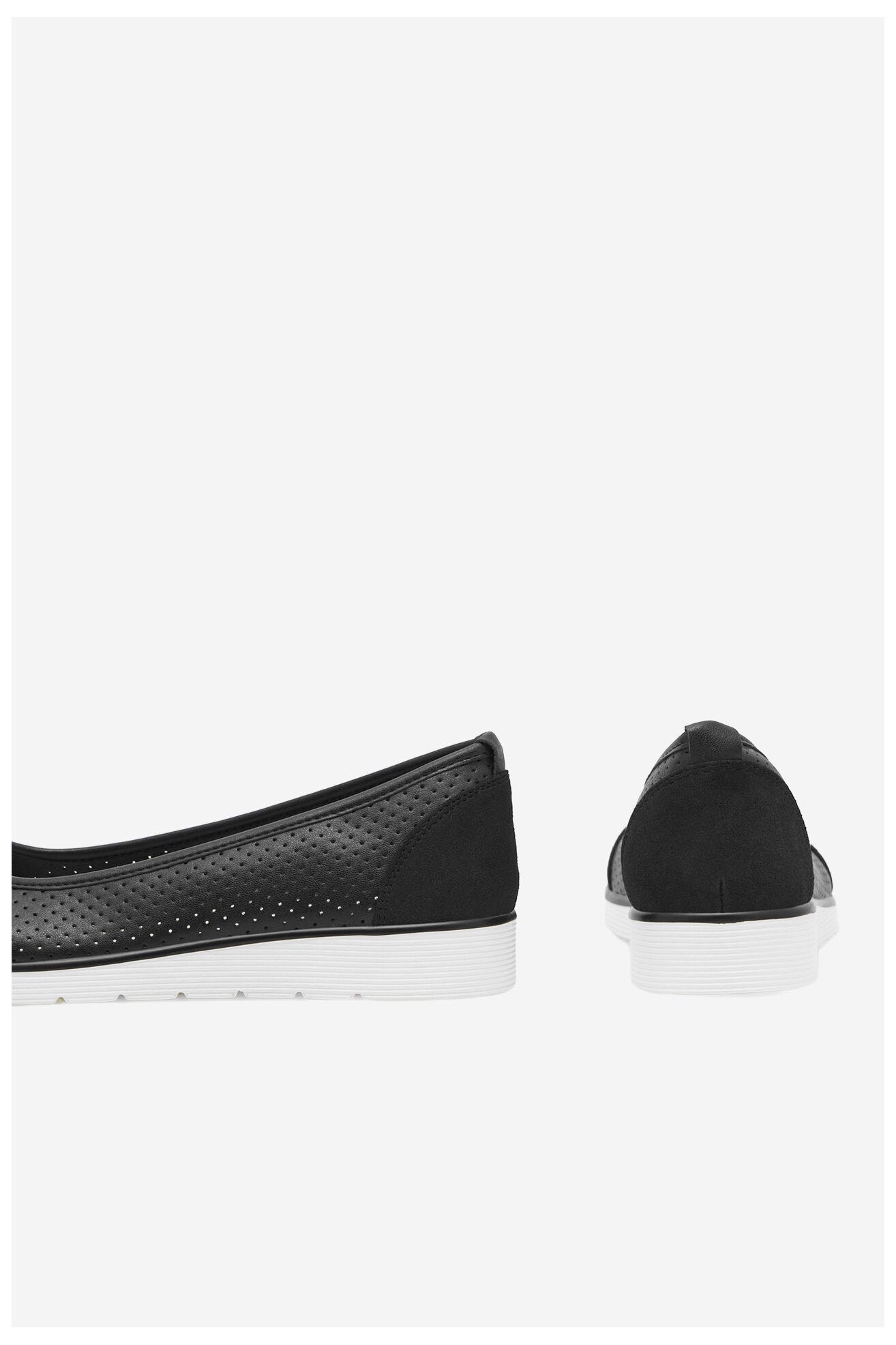 Baleriny Clara Barson WYL3650-1 Czarny