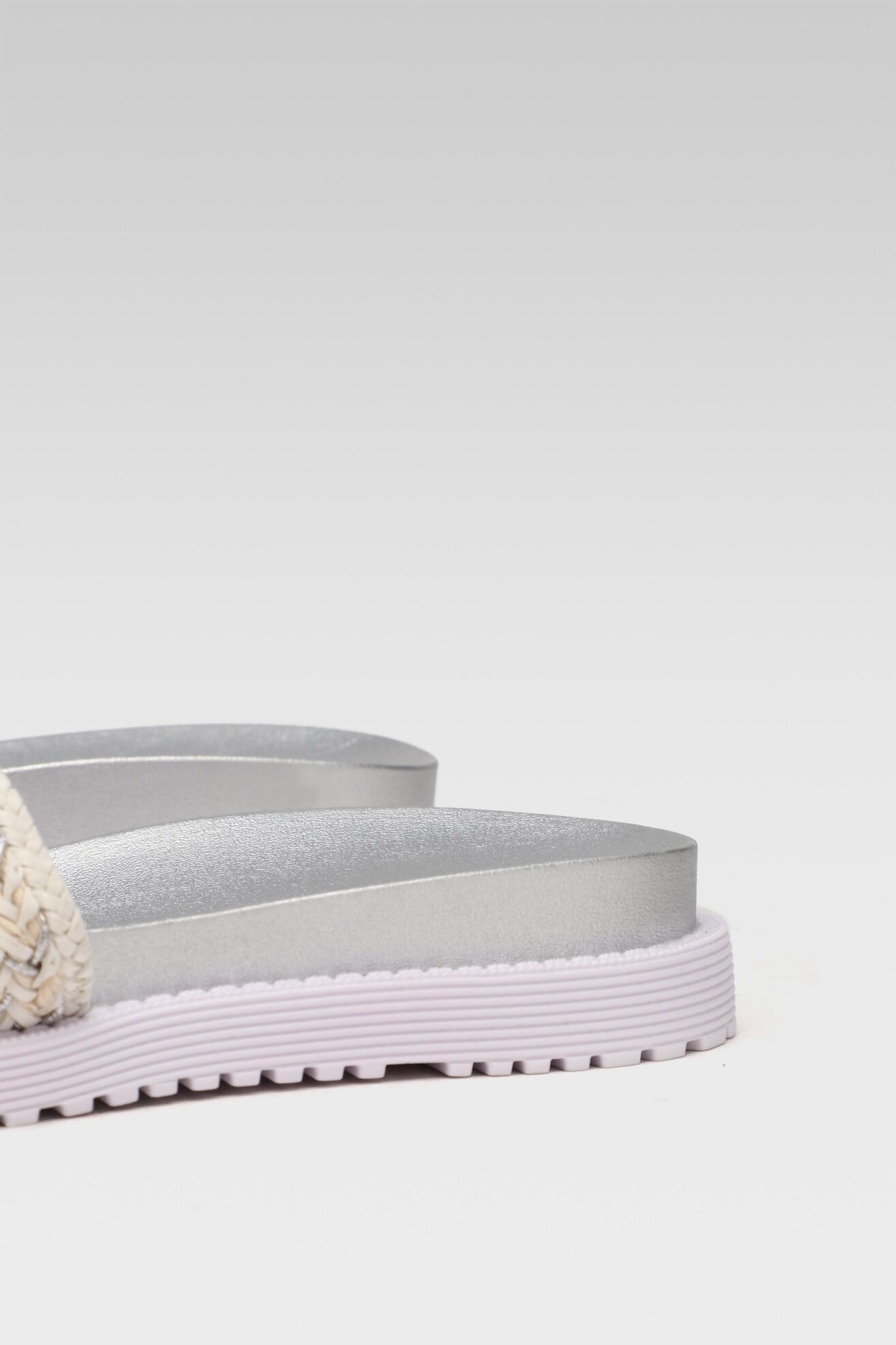 Klapki Bassano WSK1668-01 Srebrny