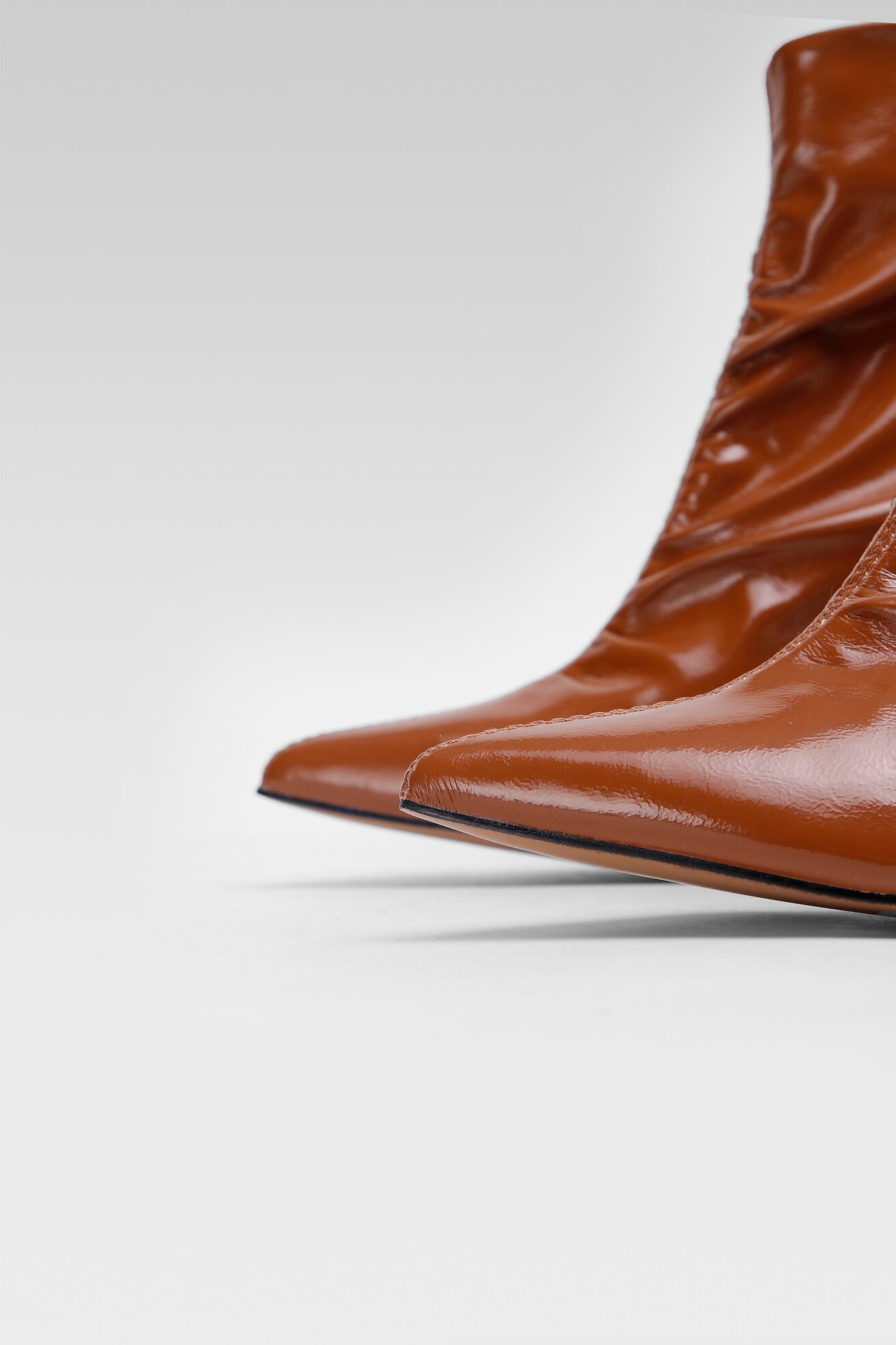 Ghete Quazi LS5542-07 CREM