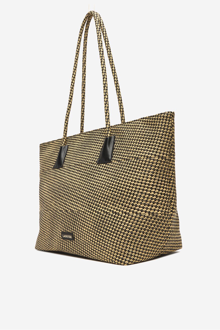 
                Дамска чанта Lasocki ЧЕРЕН - 5906751521557