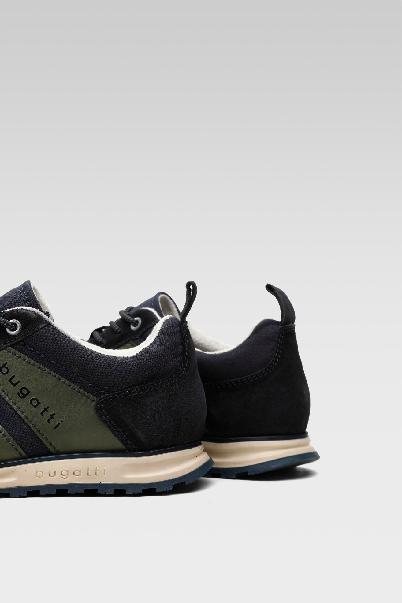 Sneakers Bugatti 335-A0208-1459-4141 Granatowy